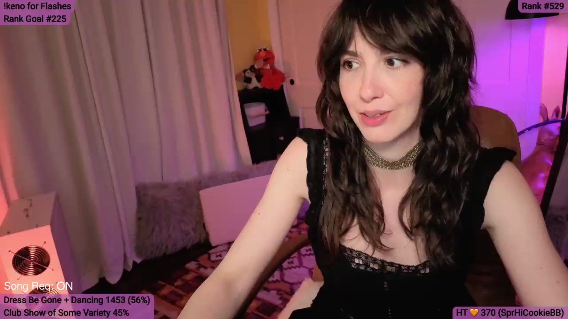 Gallery image thumbnail from Yarrow's myfreecams stream on, 05/28/2026, 04:37 image 10 of 20