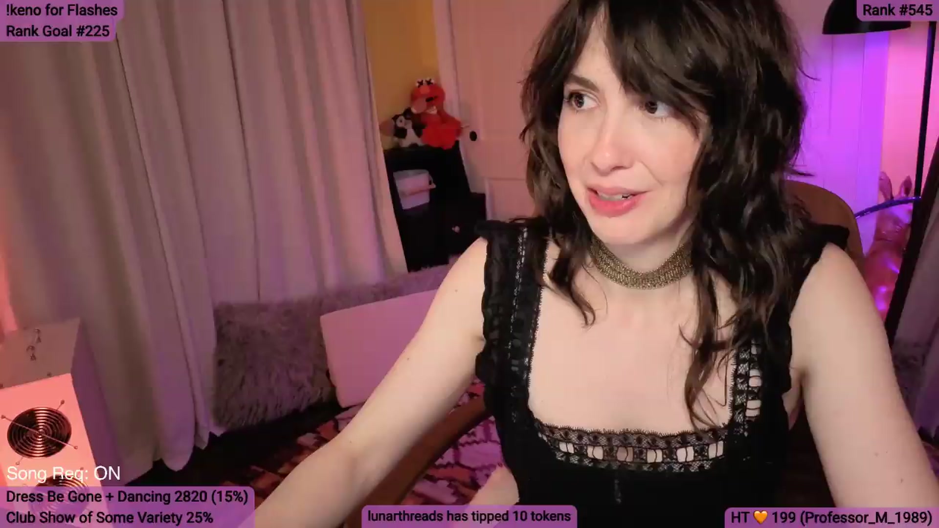 Gallery image thumbnail from Yarrow's myfreecams stream on, 05/28/2026, 04:37 image 4 of 20