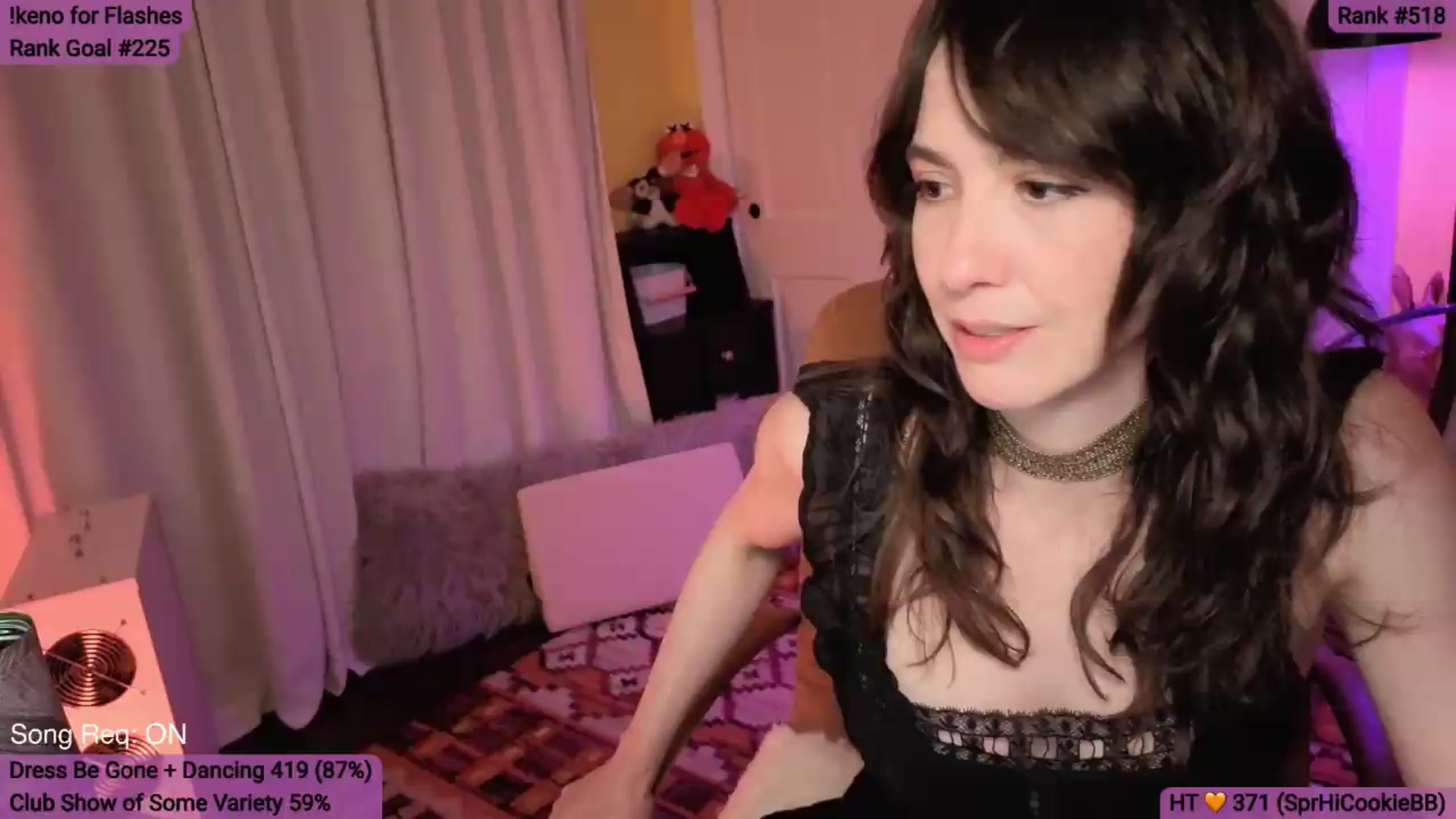 Gallery image thumbnail from Yarrow's myfreecams stream on, 05/28/2026, 04:37 image 16 of 20