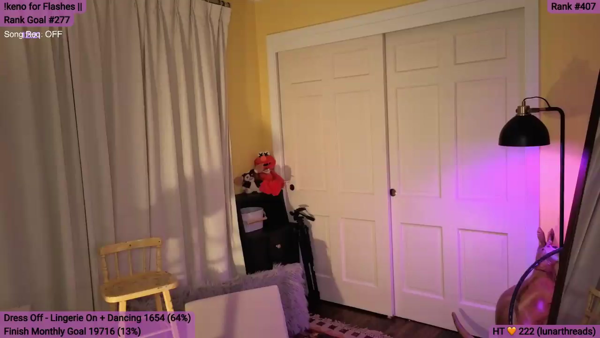 Gallery image thumbnail from Yarrow's myfreecams stream on, 05/31/2026, 04:33 image 5 of 20
