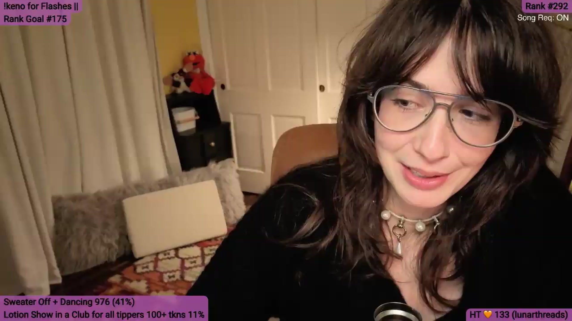 Gallery image thumbnail from Yarrow's myfreecams stream on, 06/11/2026, 04:06 image 3 of 20