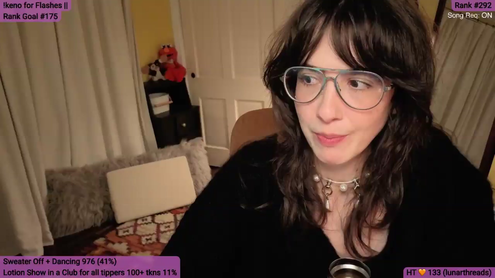Gallery image thumbnail from Yarrow's myfreecams stream on, 06/11/2026, 04:06 image 4 of 20