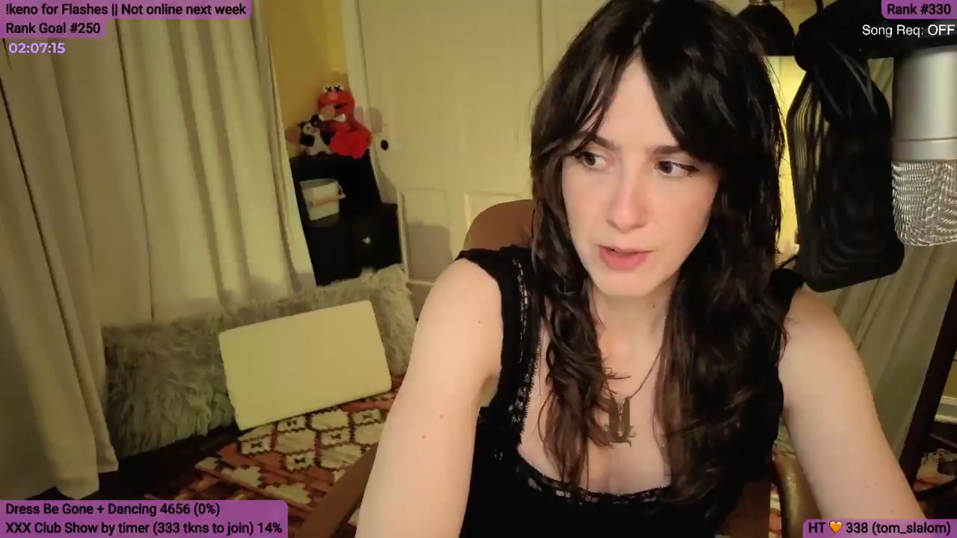 Gallery image thumbnail from Yarrow's myfreecams stream on, 06/13/2026, 05:25 image 1 of 20