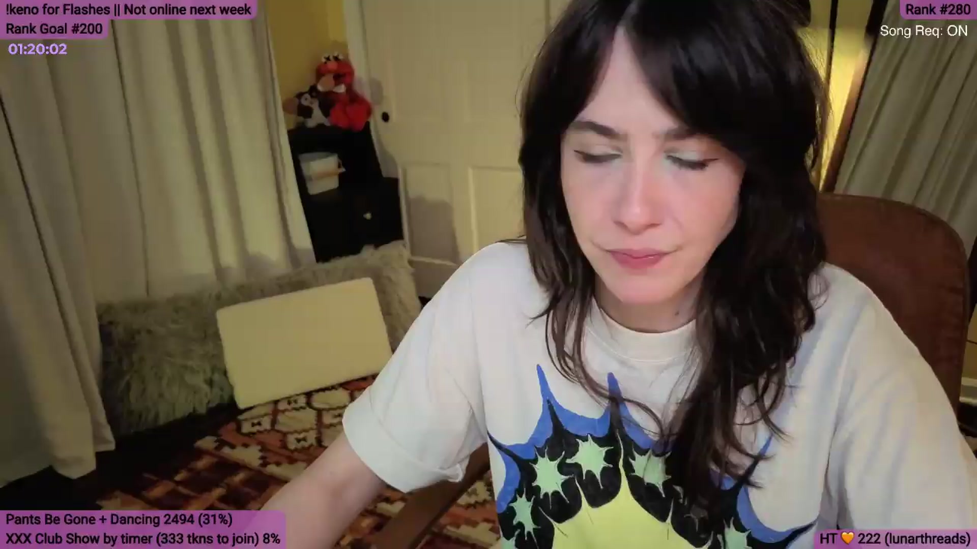 Gallery image thumbnail from Yarrow's myfreecams stream on, 06/14/2026, 03:35 image 3 of 20