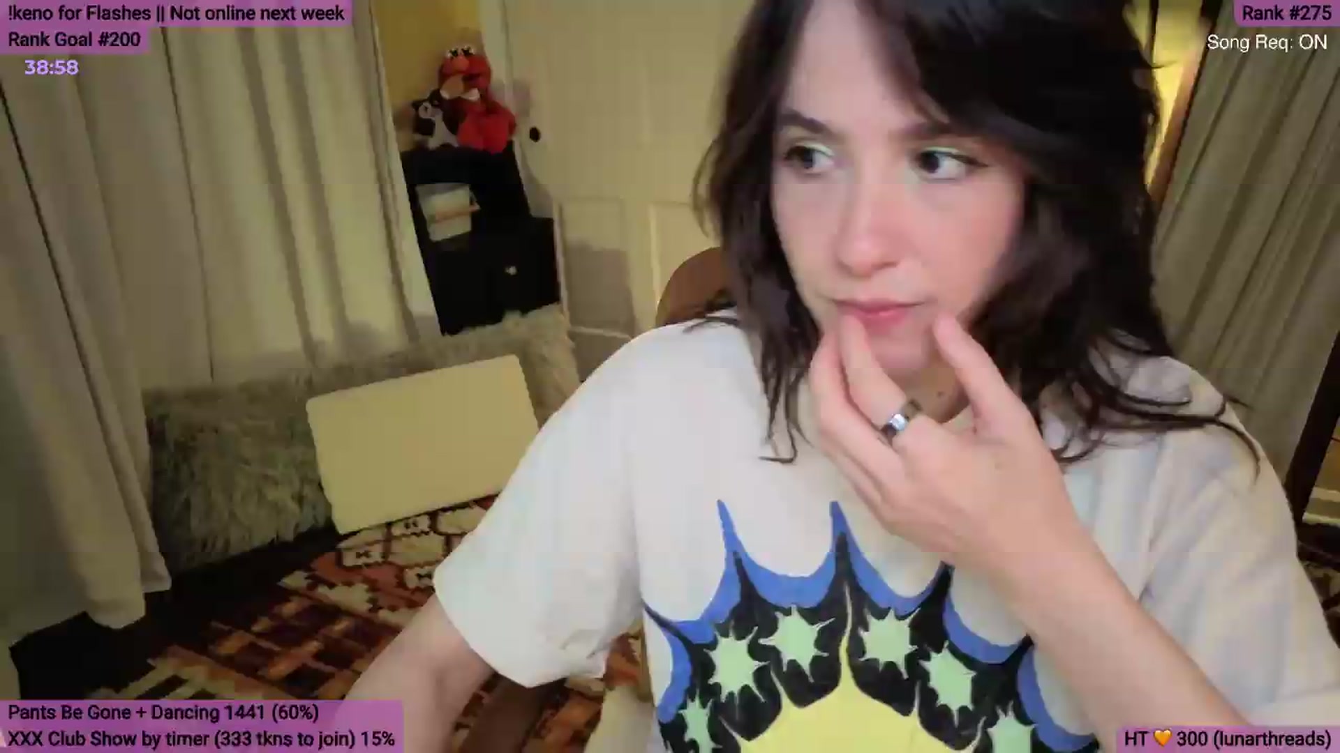 Gallery image thumbnail from Yarrow's myfreecams stream on, 06/14/2026, 03:35 image 17 of 20