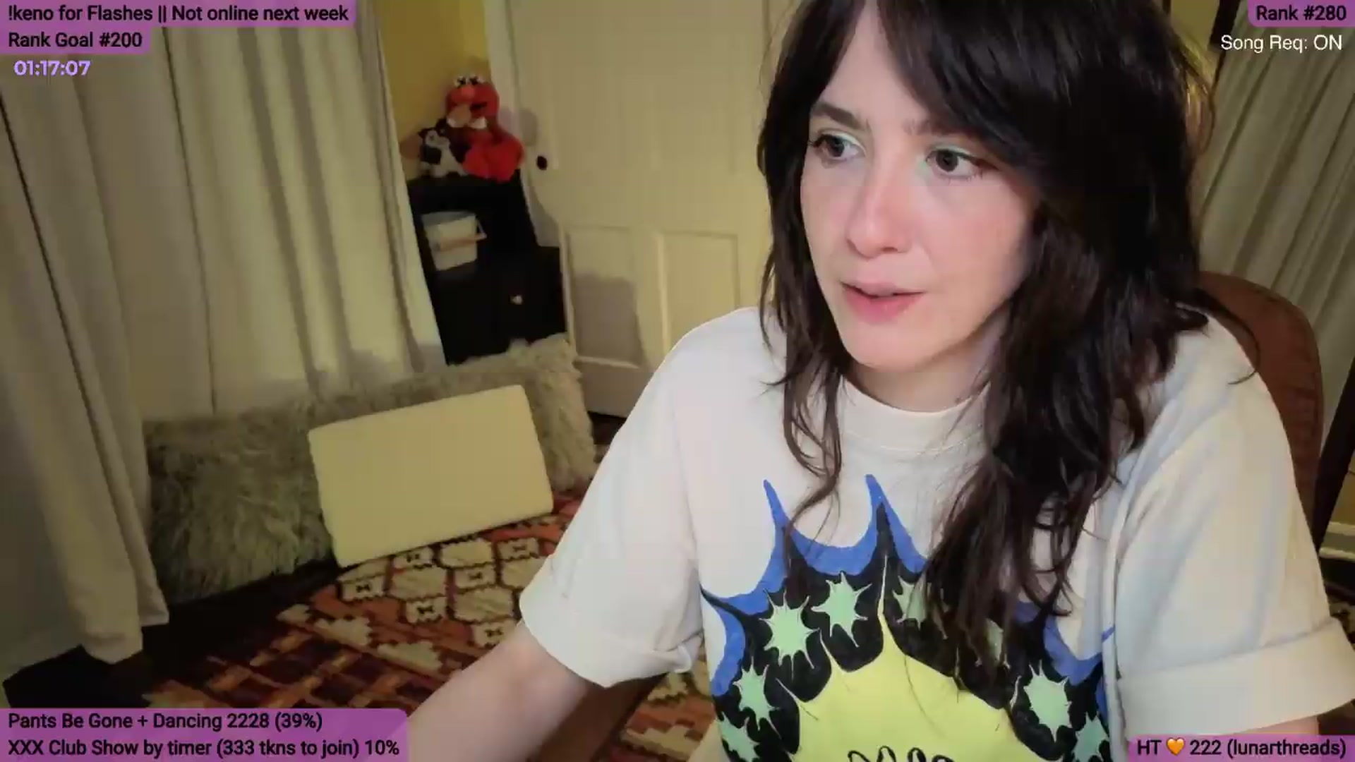 Gallery image thumbnail from Yarrow's myfreecams stream on, 06/14/2026, 03:35 image 4 of 20