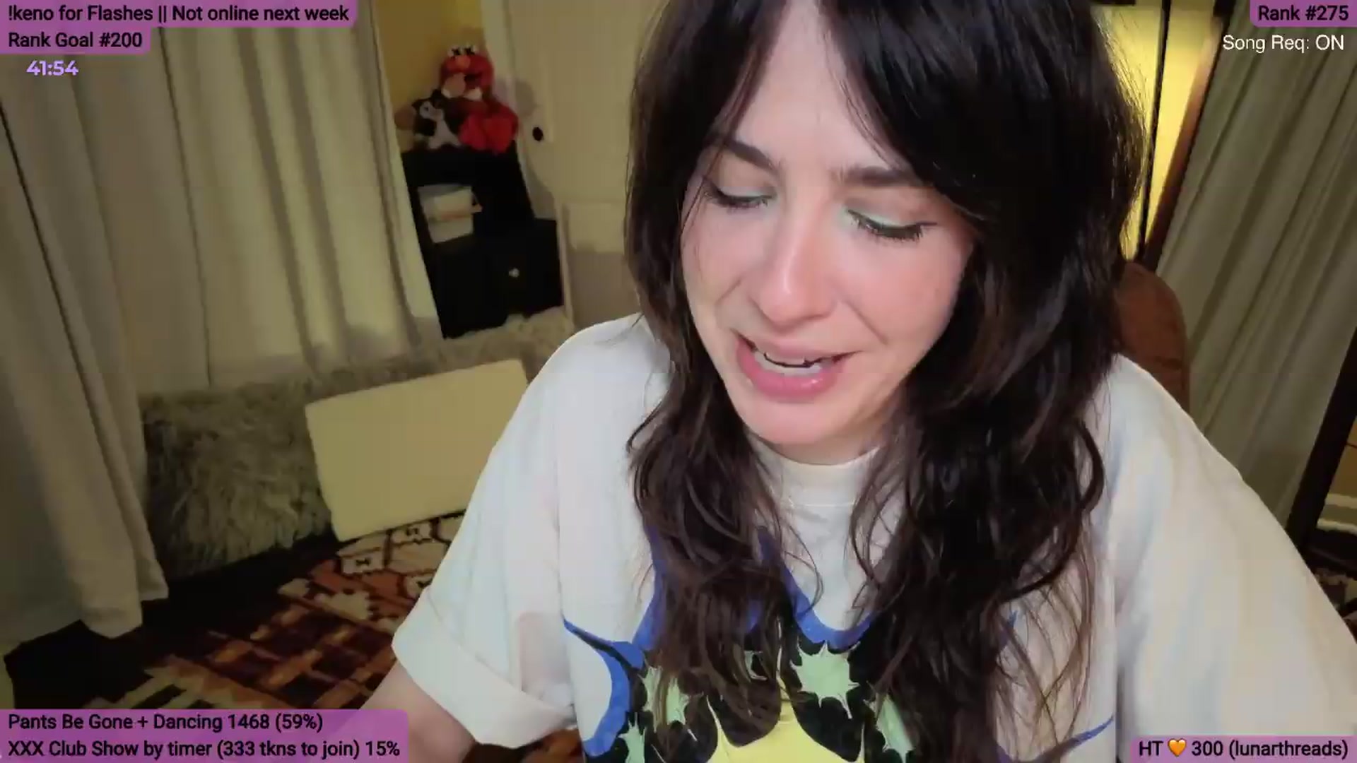 Gallery image thumbnail from Yarrow's myfreecams stream on, 06/14/2026, 03:35 image 16 of 20