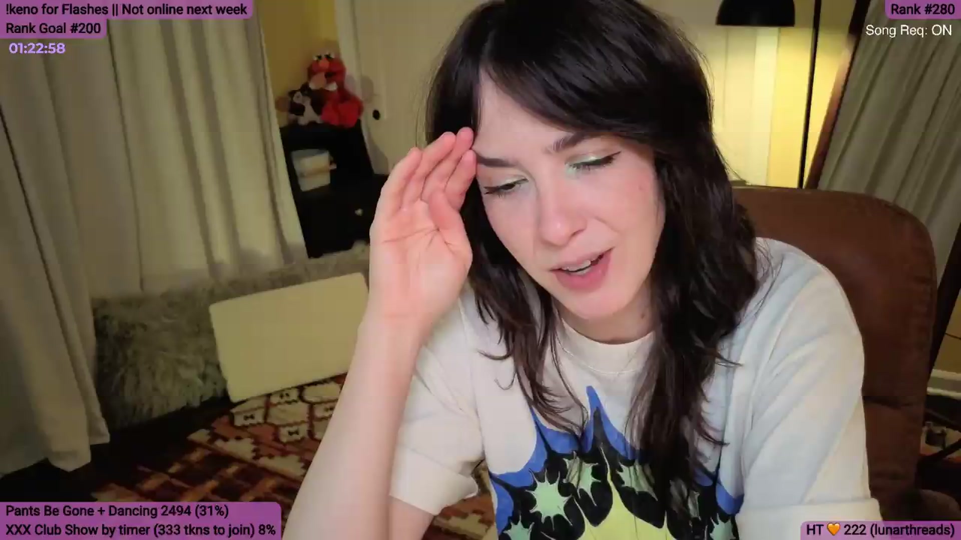 Gallery image thumbnail from Yarrow's myfreecams stream on, 06/14/2026, 03:35 image 2 of 20