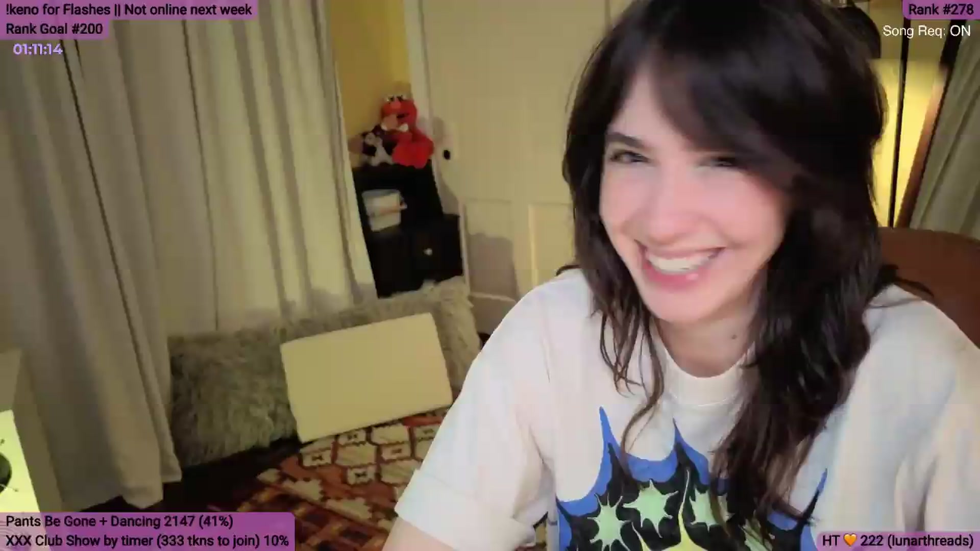 Gallery image thumbnail from Yarrow's myfreecams stream on, 06/14/2026, 03:35 image 6 of 20