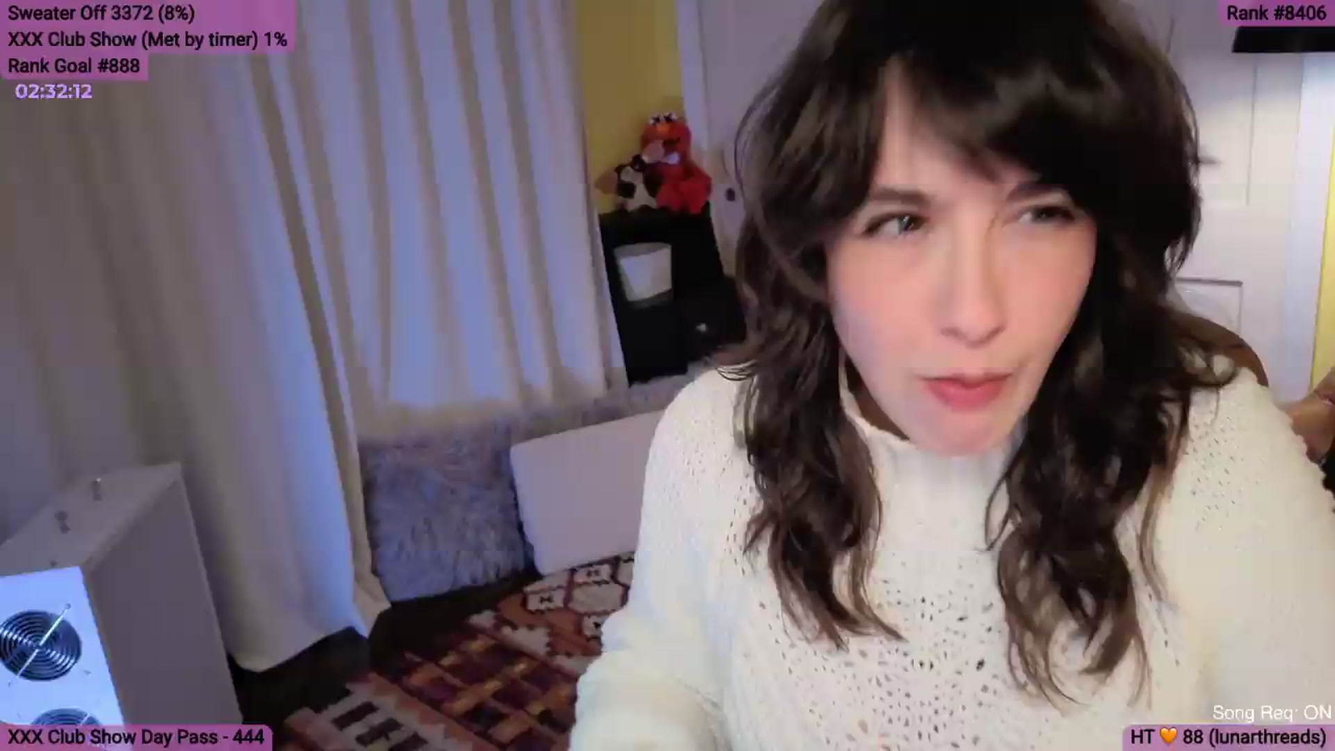 Gallery image thumbnail from Yarrow's myfreecams stream on, 08/08/2026, 04:05 image 3 of 20