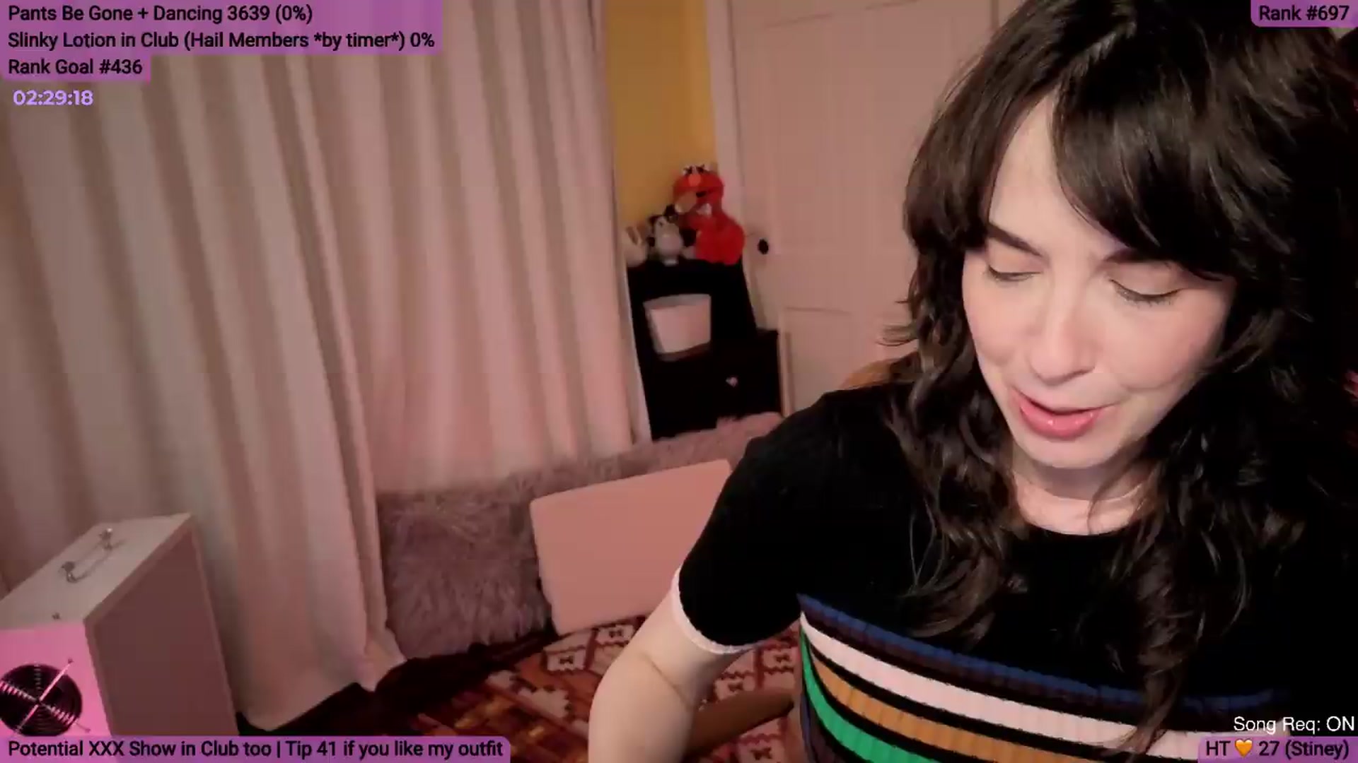 Gallery image thumbnail from Yarrow's myfreecams stream on, 08/22/2026, 02:36 image 2 of 20