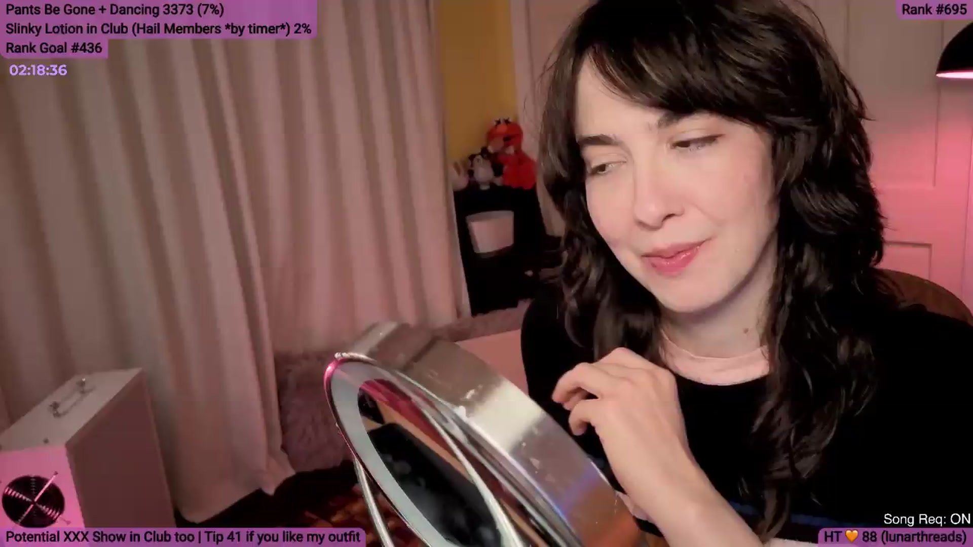 Gallery image thumbnail from Yarrow's myfreecams stream on, 08/22/2026, 02:36 image 8 of 20