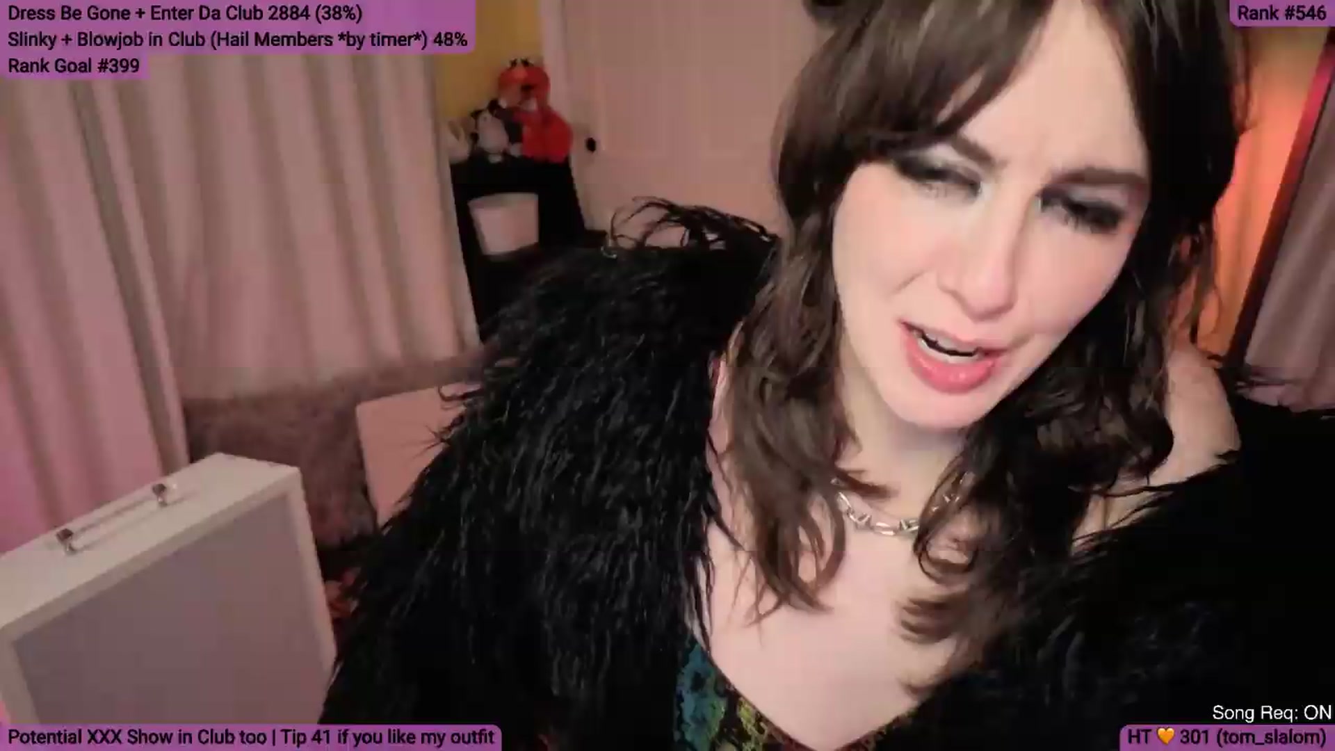 Gallery image thumbnail from Yarrow's myfreecams stream on, 08/23/2026, 04:06 image 3 of 20