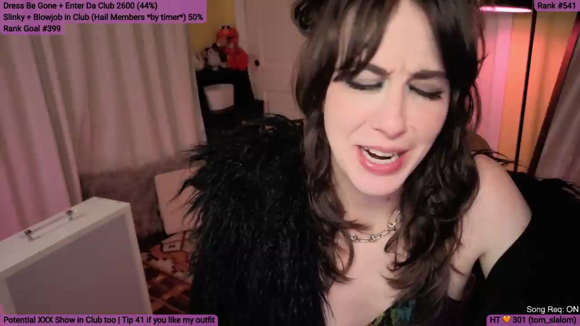 Gallery image thumbnail from Yarrow's myfreecams stream on, 08/23/2026, 04:06 image 4 of 20