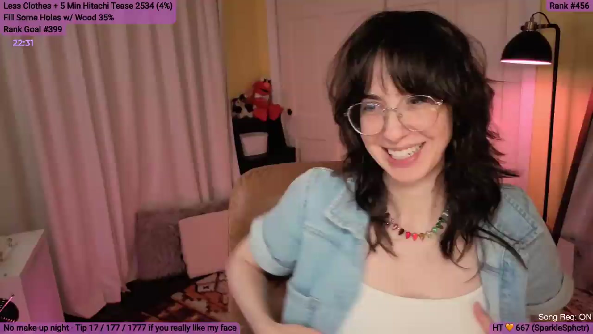 Gallery image thumbnail from Yarrow's myfreecams stream on, 08/27/2026, 04:51 image 18 of 20