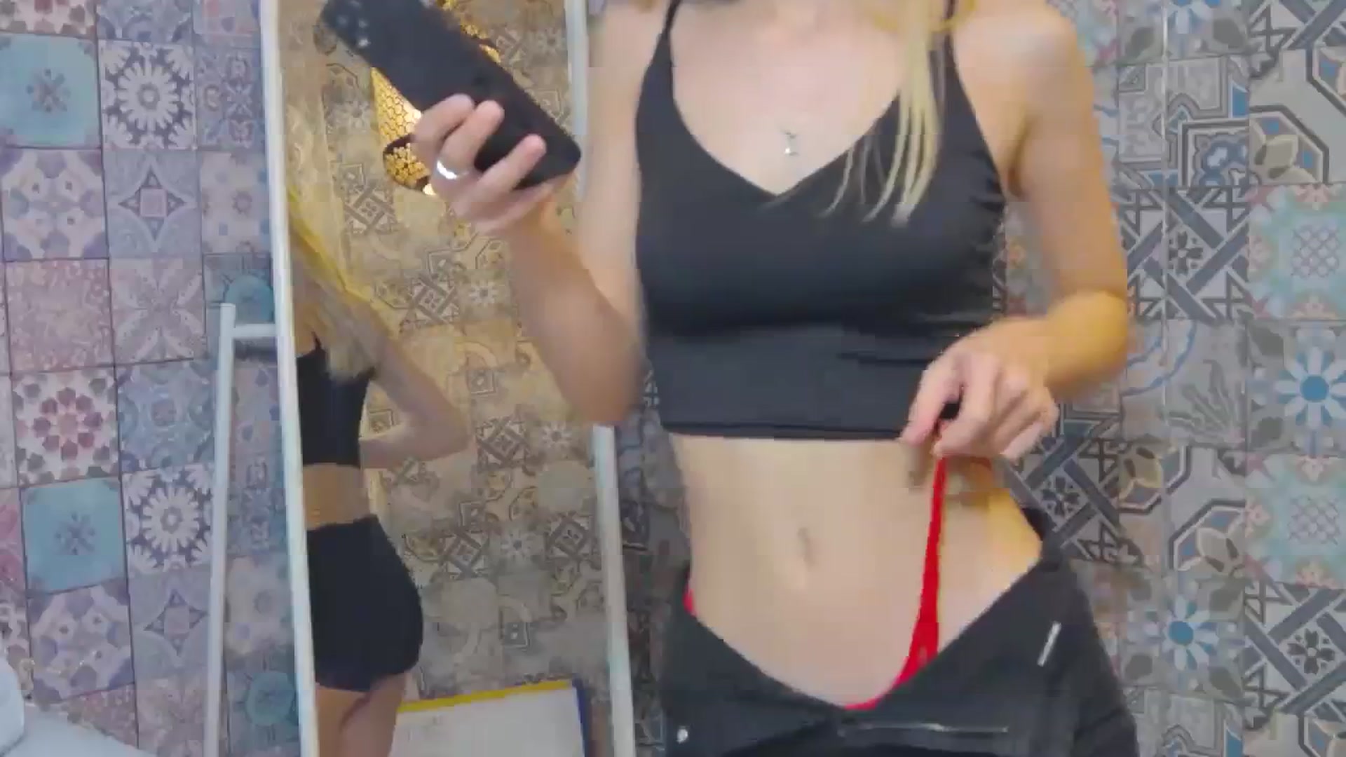Gallery image thumbnail from Yasemina's myfreecams stream on, 11/24/2023, 21:50 image 20 of 20