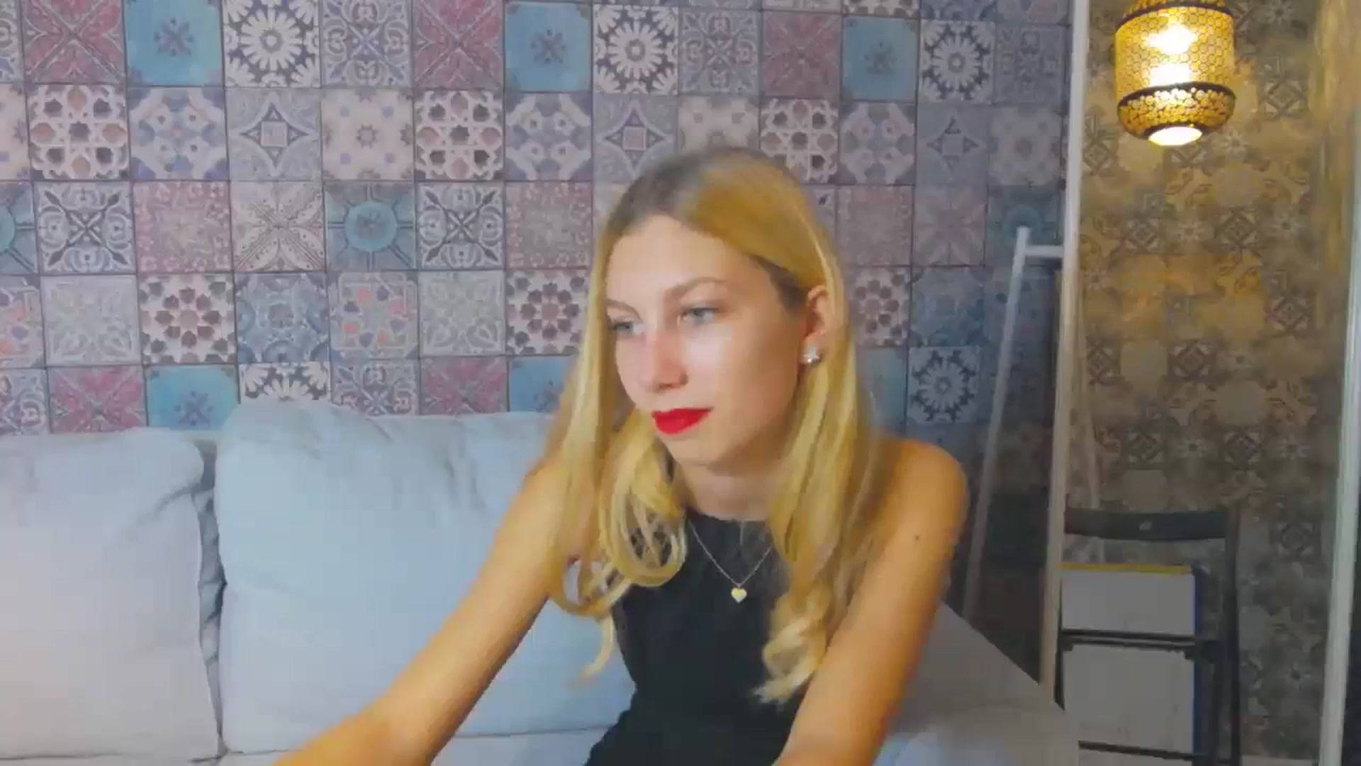 Gallery image thumbnail from Yasemina's myfreecams stream on, 12/01/2023, 18:44 image 18 of 20
