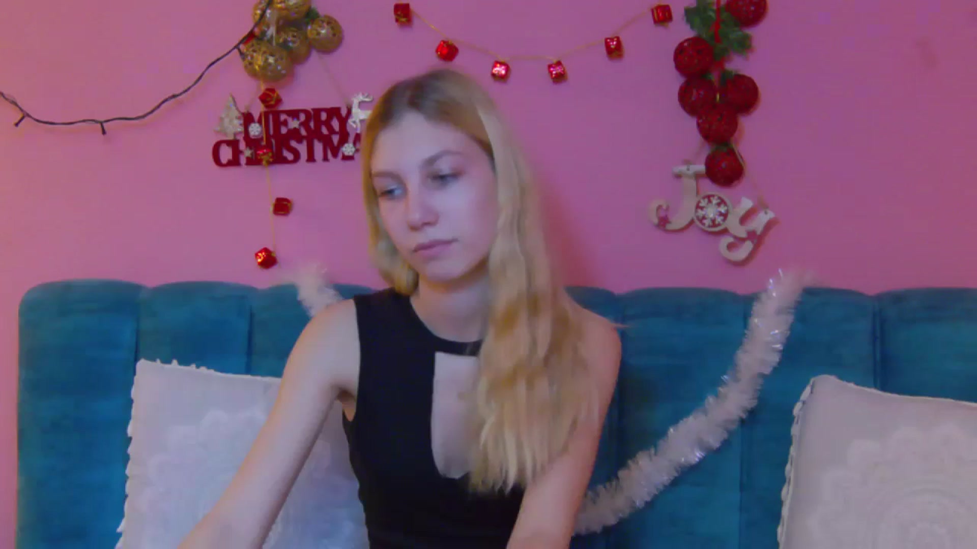 Gallery image thumbnail from Yasemina's myfreecams stream on, 12/11/2023, 13:07 image 18 of 20