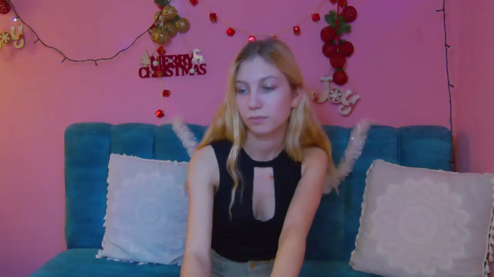 Gallery image thumbnail from Yasemina's myfreecams stream on, 12/11/2023, 13:07 image 9 of 20