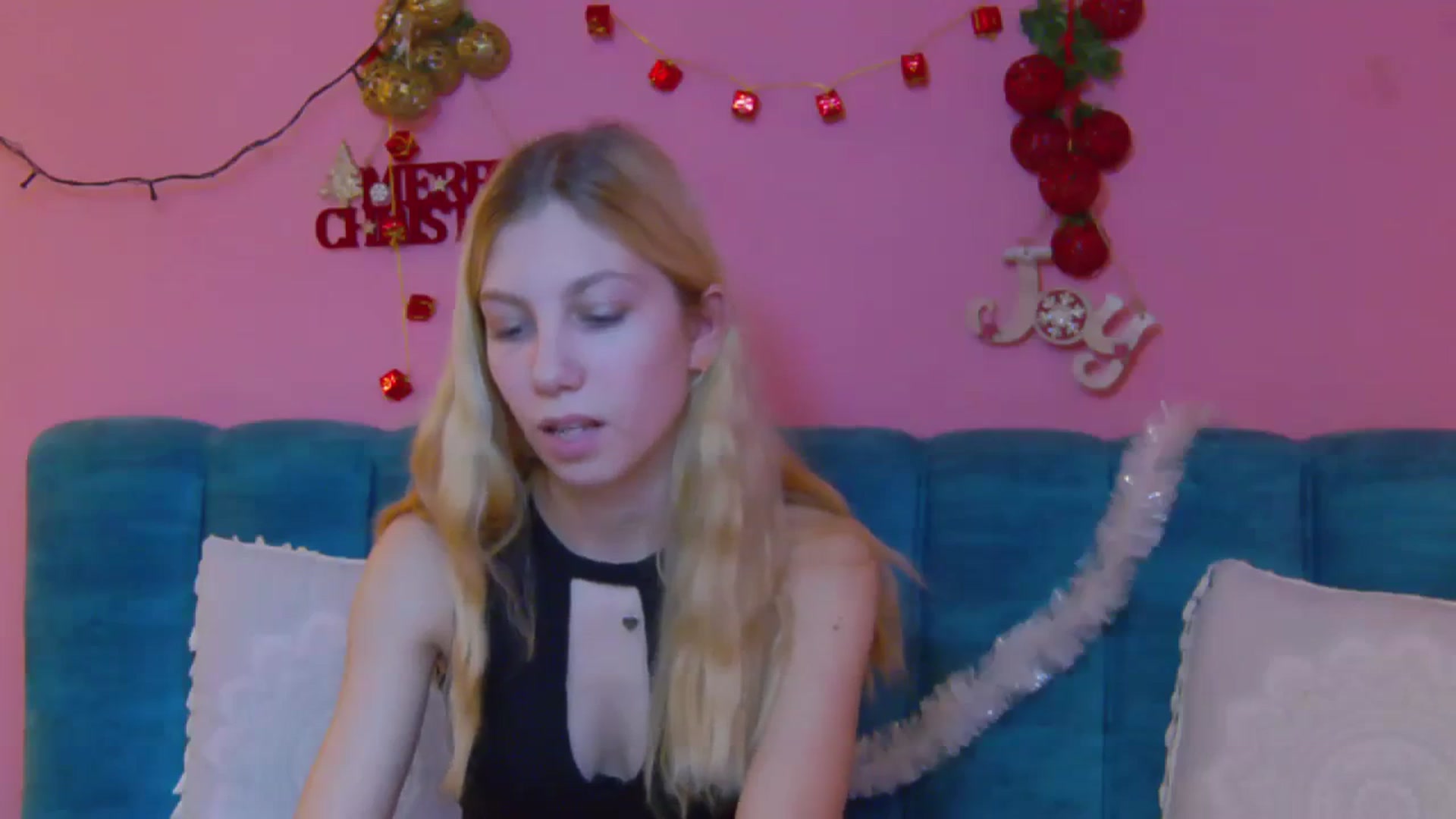 Gallery image thumbnail from Yasemina's myfreecams stream on, 12/11/2023, 13:07 image 15 of 20