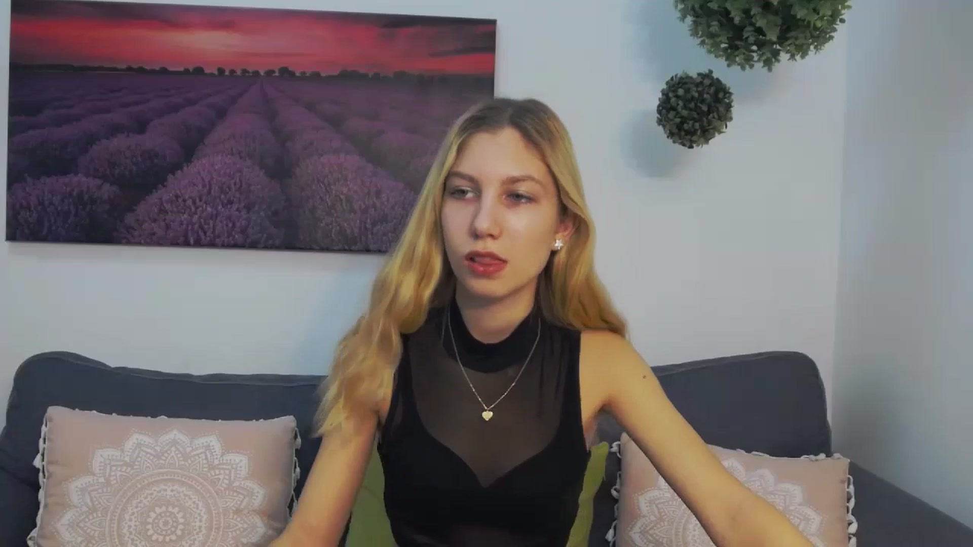 Gallery image thumbnail from Yasemina's myfreecams stream on, 12/12/2023, 15:18 image 2 of 20
