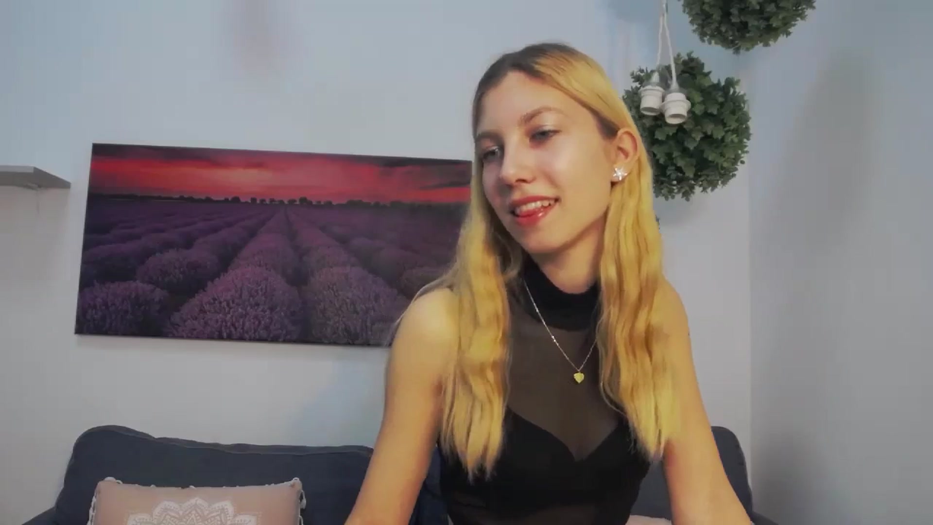 Gallery image thumbnail from Yasemina's myfreecams stream on, 12/12/2023, 15:18 image 13 of 20