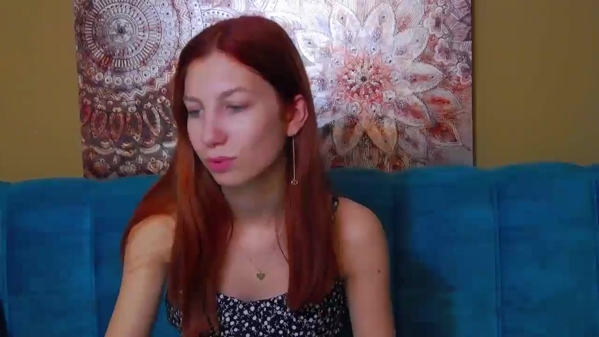 Gallery image thumbnail from Yasemina's myfreecams stream on, 05/19/2024, 21:37 image 16 of 20