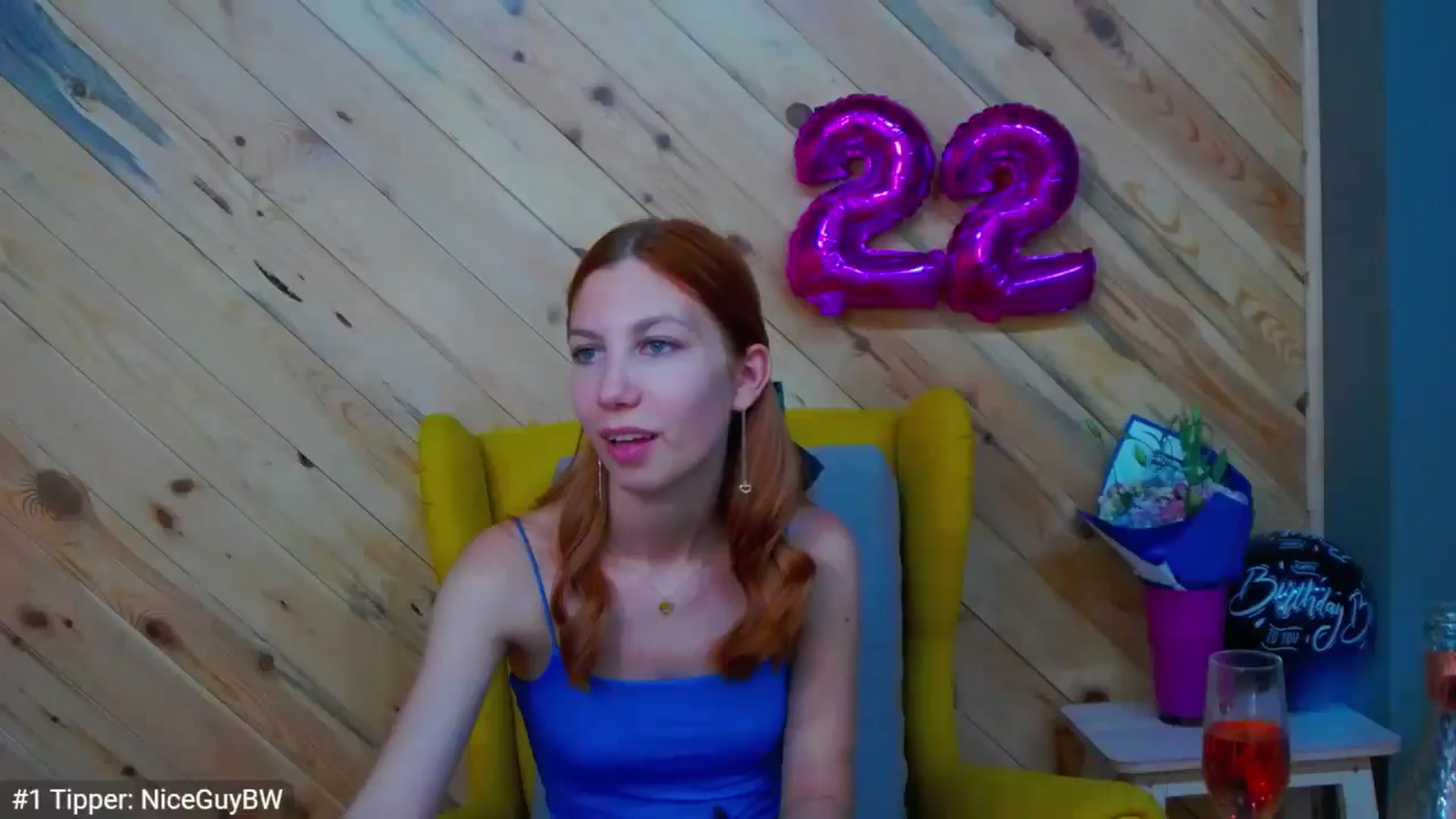 Gallery image thumbnail from Yasemina's myfreecams stream on, 06/12/2024, 24:03 image 8 of 20