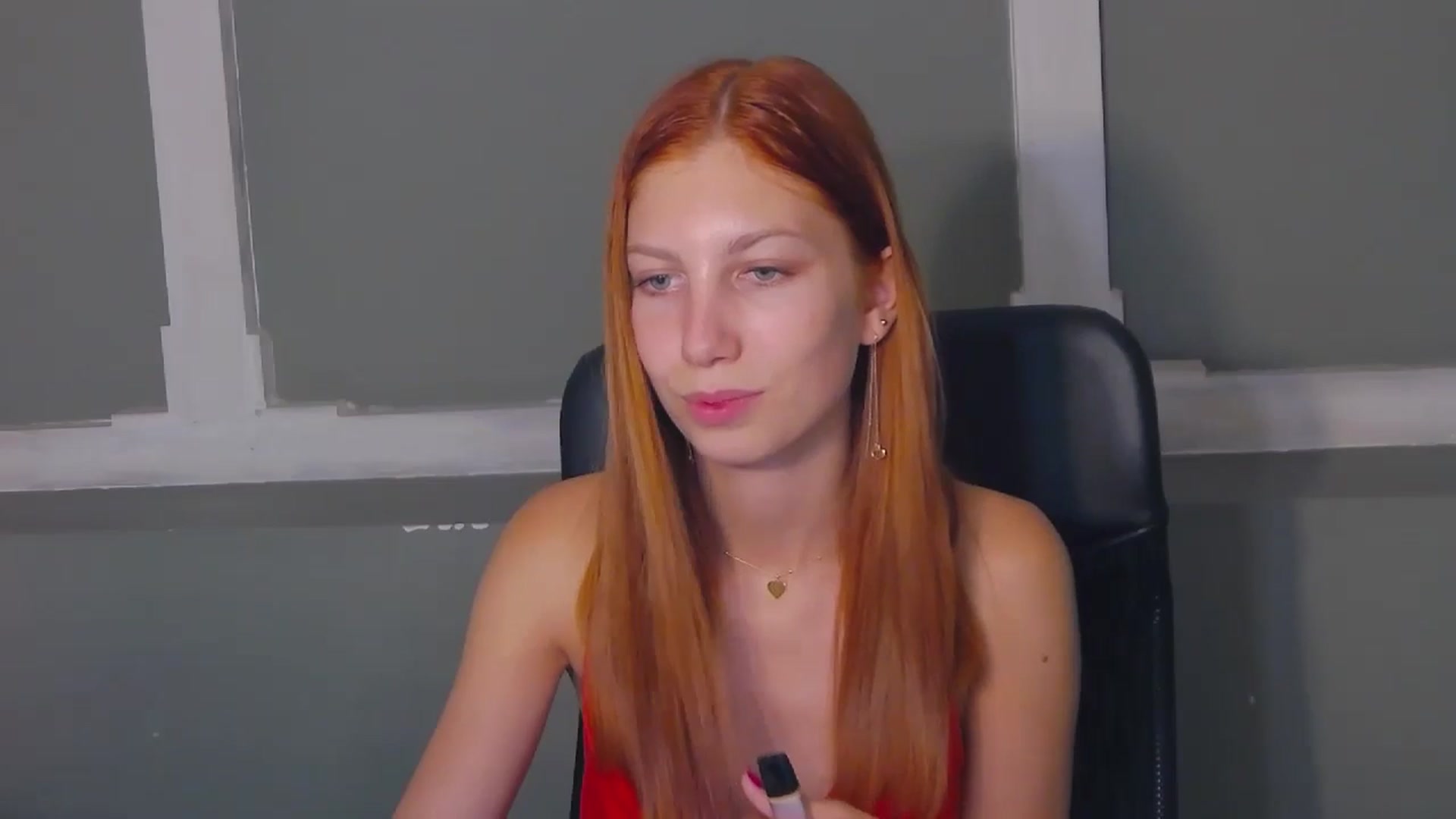 Gallery image thumbnail from Yasemina's myfreecams stream on, 08/11/2024, 02:03 image 8 of 20