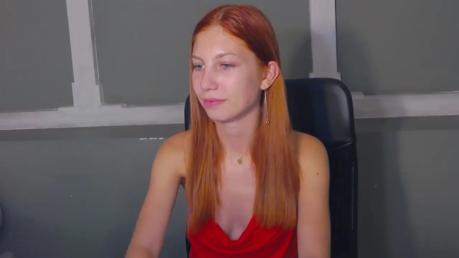 Gallery image thumbnail from Yasemina's myfreecams stream on, 08/11/2024, 02:03 image 9 of 20