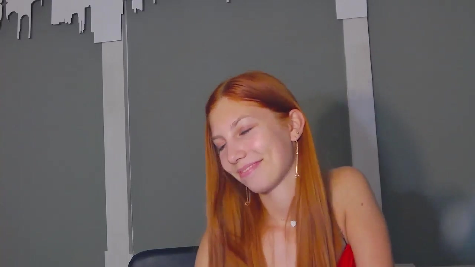 Gallery image thumbnail from Yasemina's myfreecams stream on, 08/11/2024, 02:03 image 4 of 20