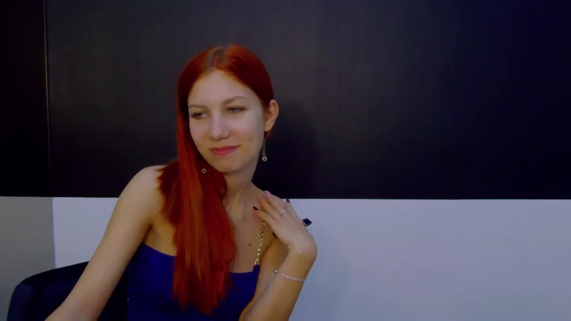 Gallery image thumbnail from Yasemina's myfreecams stream on, 10/25/2024, 24:37 image 9 of 20
