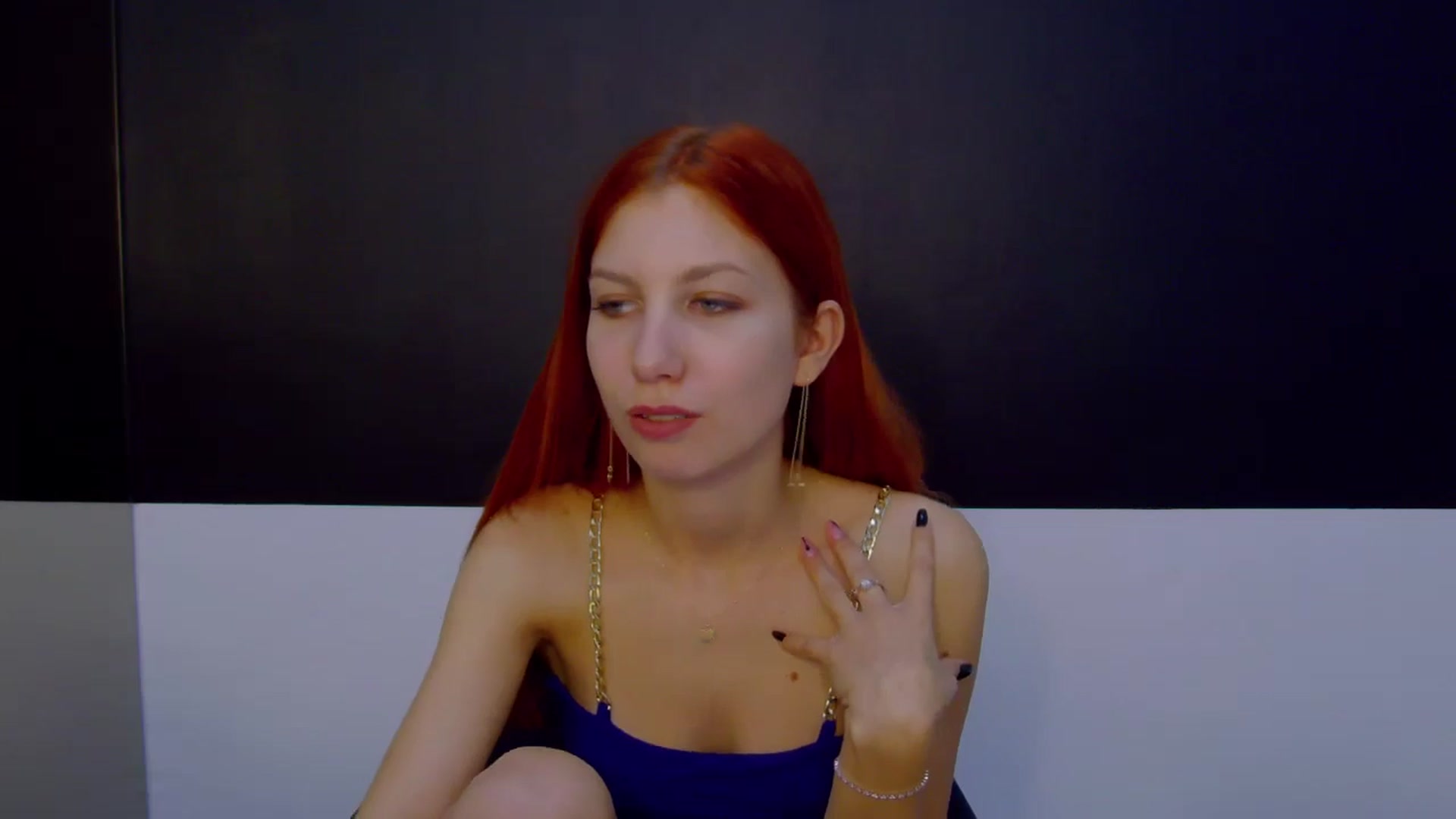 Gallery image thumbnail from Yasemina's myfreecams stream on, 10/25/2024, 24:37 image 7 of 20