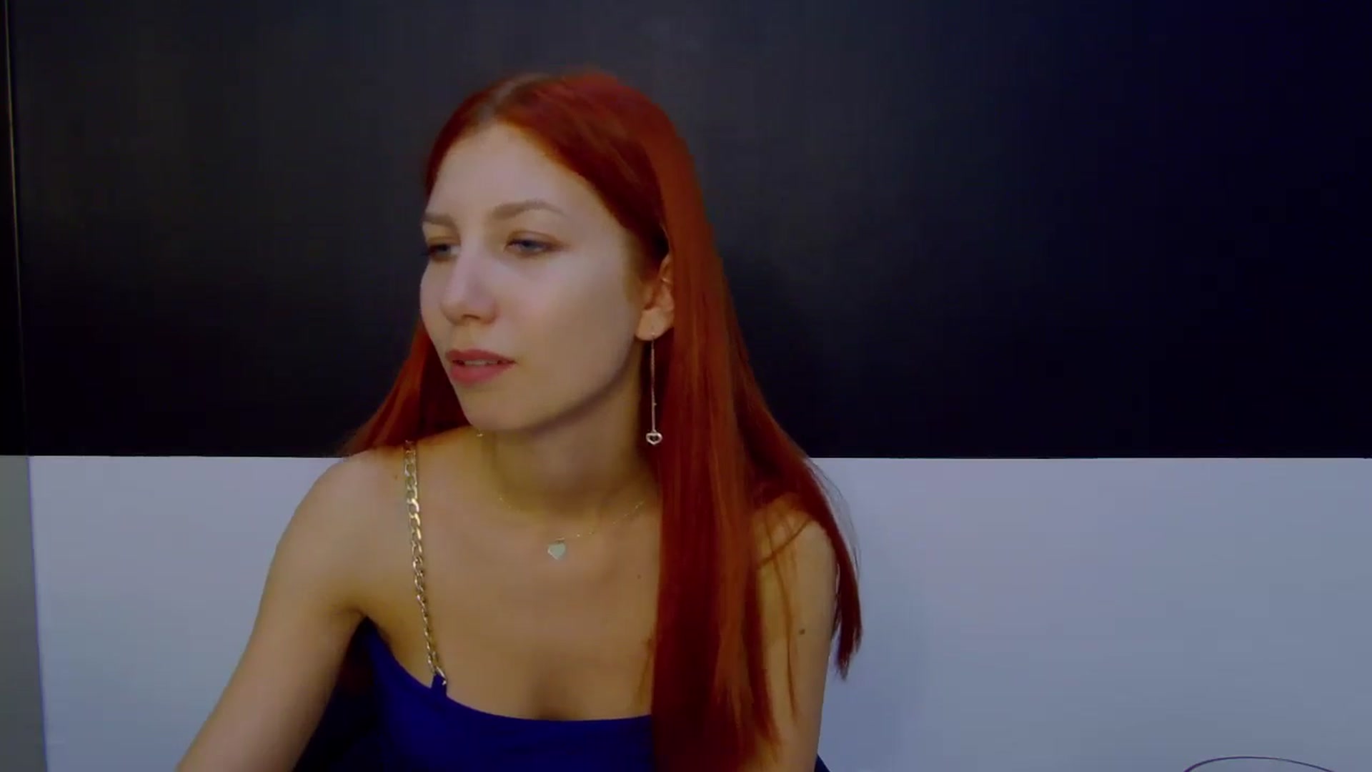 Gallery image thumbnail from Yasemina's myfreecams stream on, 10/25/2024, 24:37 image 16 of 20