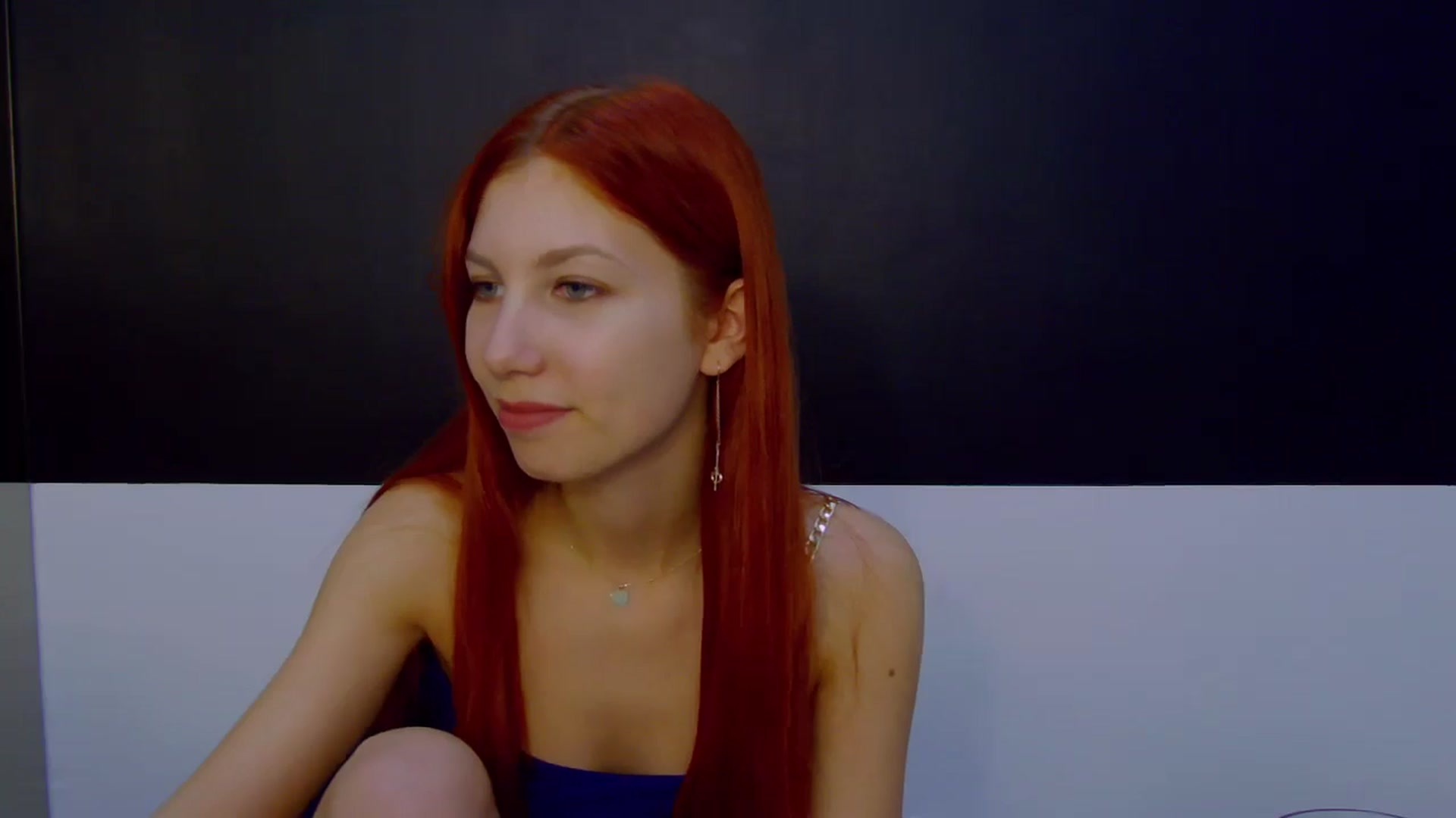 Gallery image thumbnail from Yasemina's myfreecams stream on, 10/25/2024, 24:37 image 17 of 20