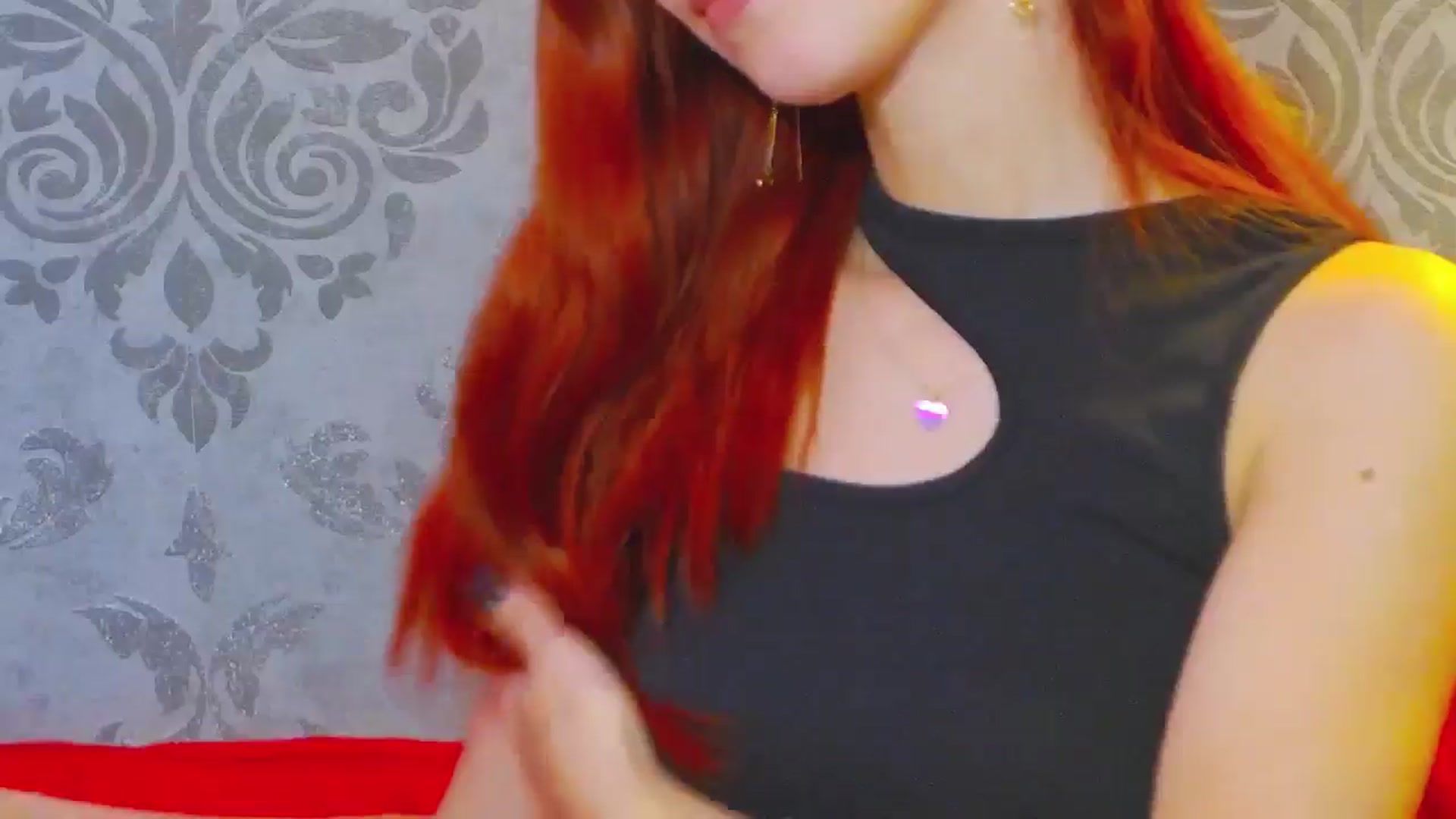 Gallery image thumbnail from Yasemina's myfreecams stream on, 10/30/2024, 24:12 image 2 of 20