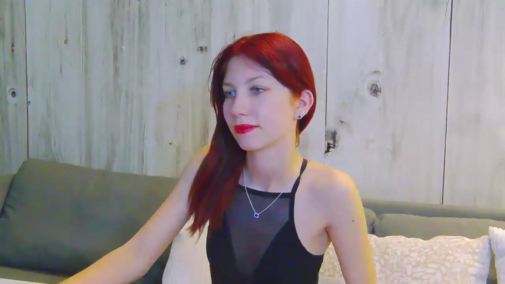 Gallery image thumbnail from Yasemina's myfreecams stream on, 04/29/2025, 24:06 image 18 of 20