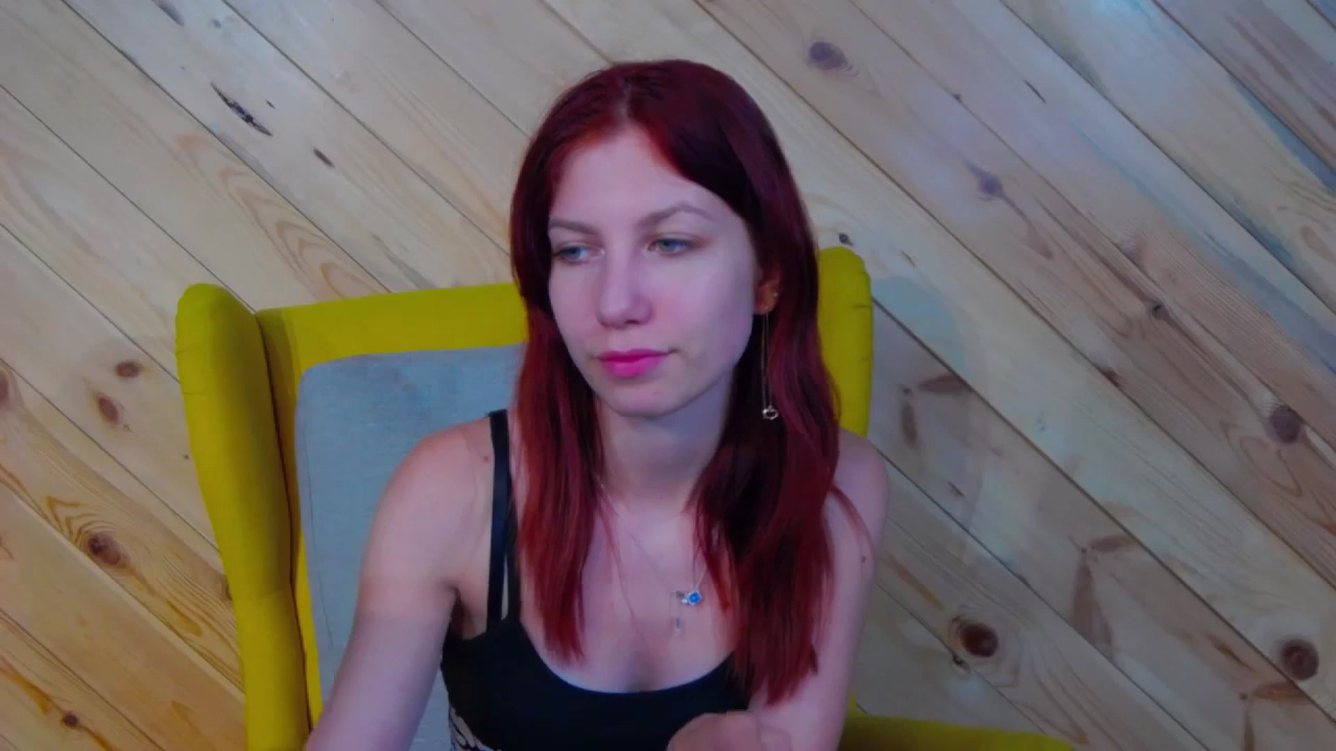Gallery image thumbnail from Yasemina's myfreecams stream on, 05/12/2025, 24:03 image 13 of 20