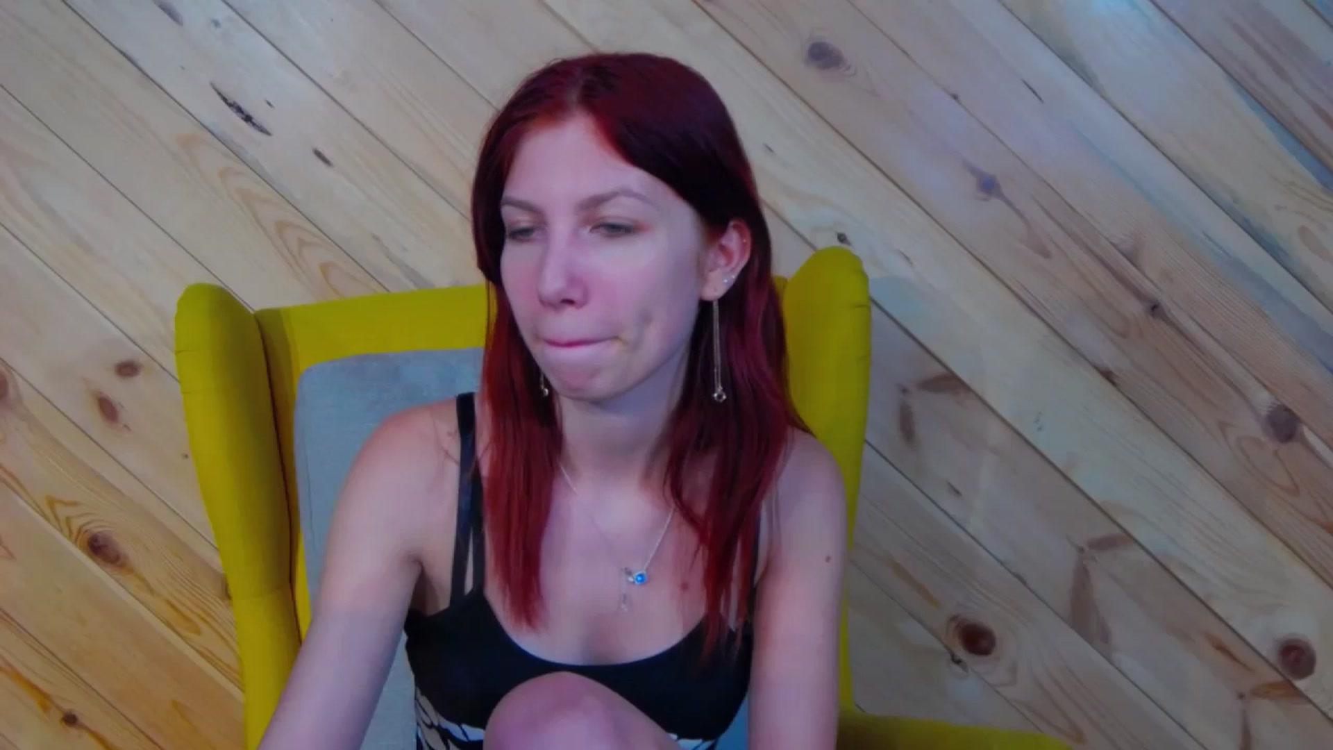 Gallery image thumbnail from Yasemina's myfreecams stream on, 05/12/2025, 24:03 image 9 of 20