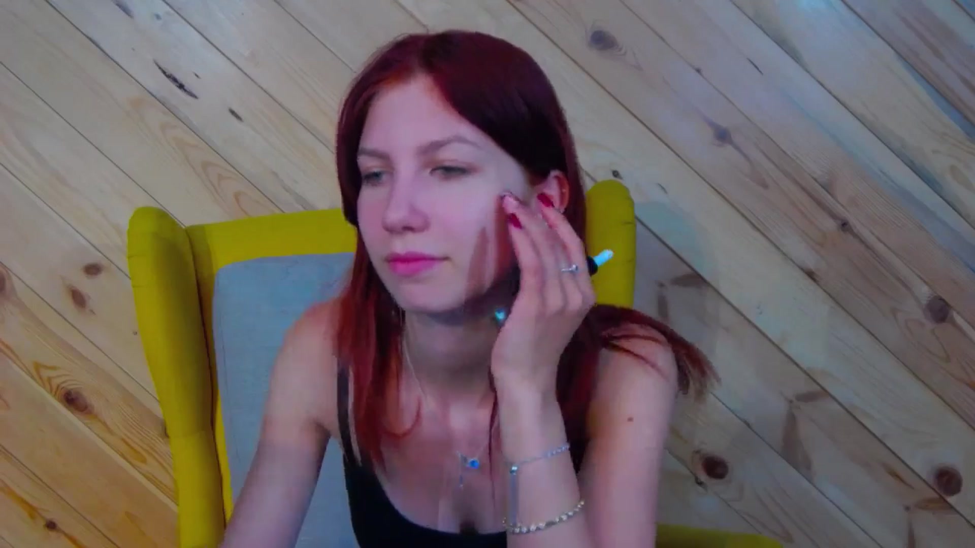 Gallery image thumbnail from Yasemina's myfreecams stream on, 05/12/2025, 24:41 image 2 of 20
