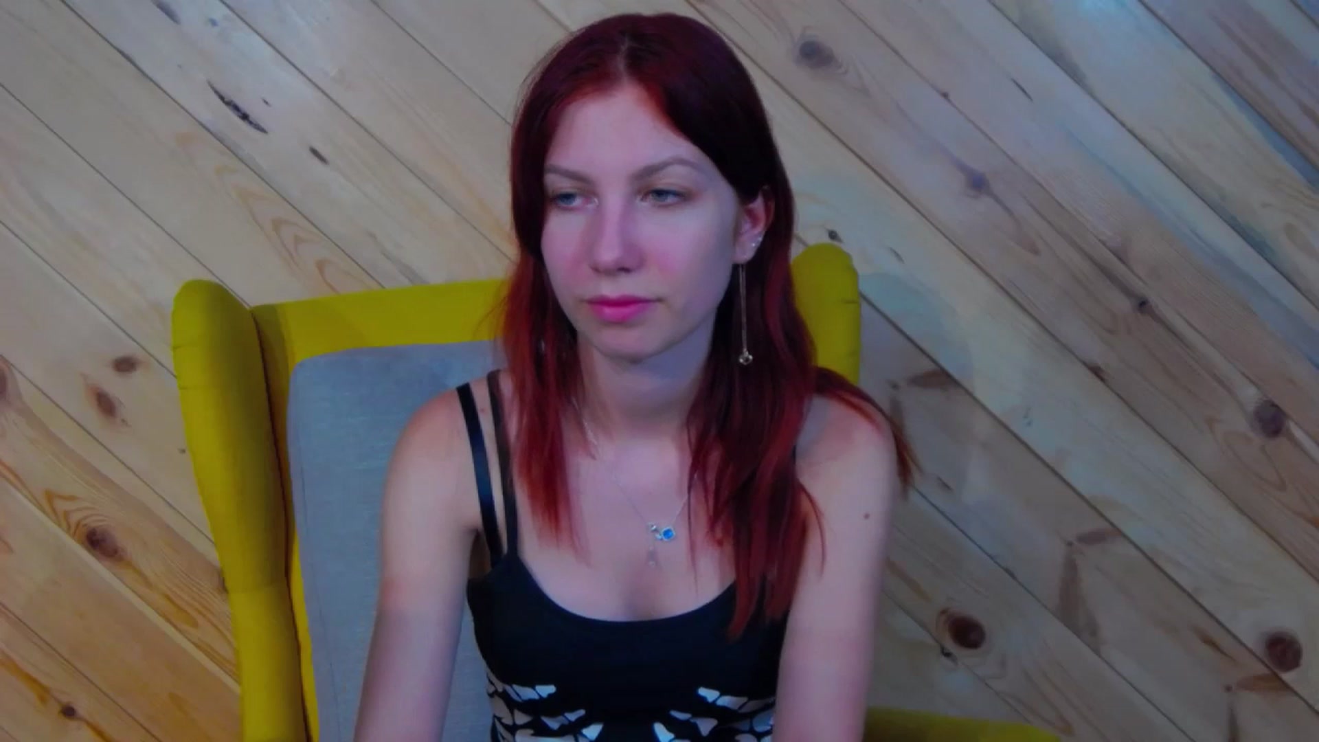 Gallery image thumbnail from Yasemina's myfreecams stream on, 05/12/2025, 24:41 image 7 of 20