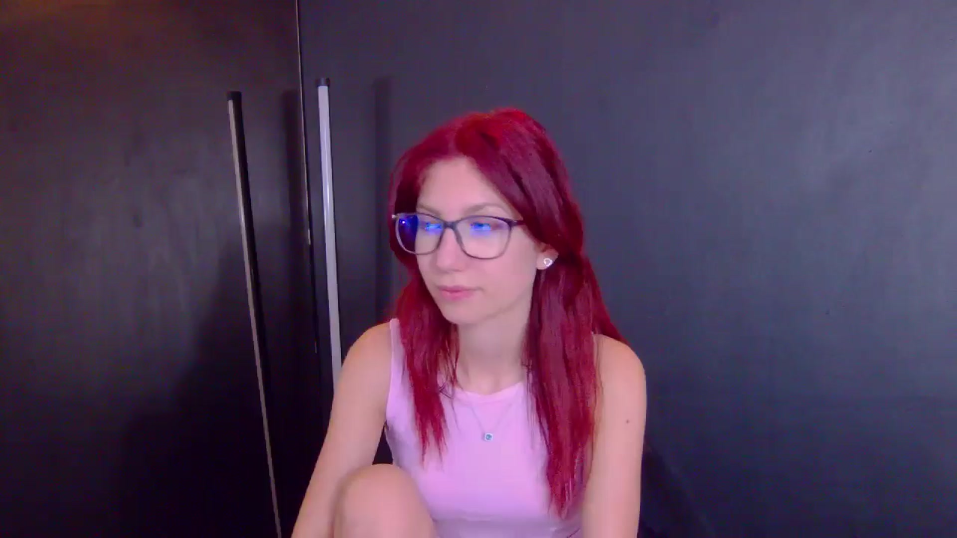 Gallery image thumbnail from Yasemina's myfreecams stream on, 07/07/2025, 02:25 image 10 of 20