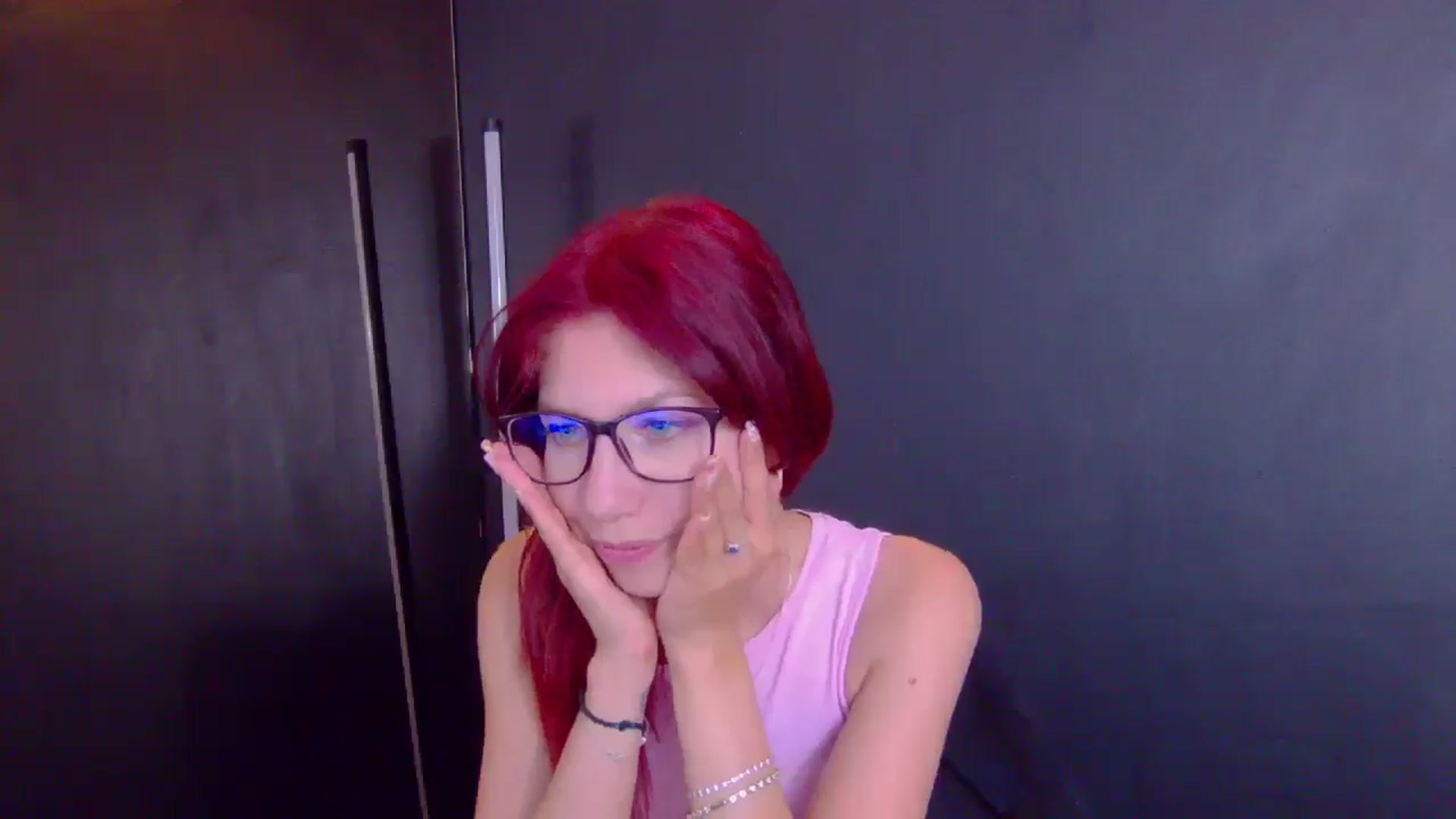 Gallery image thumbnail from Yasemina's myfreecams stream on, 07/07/2025, 02:25 image 6 of 20