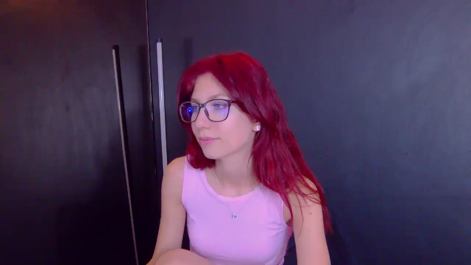 Gallery image thumbnail from Yasemina's myfreecams stream on, 07/07/2025, 02:25 image 8 of 20