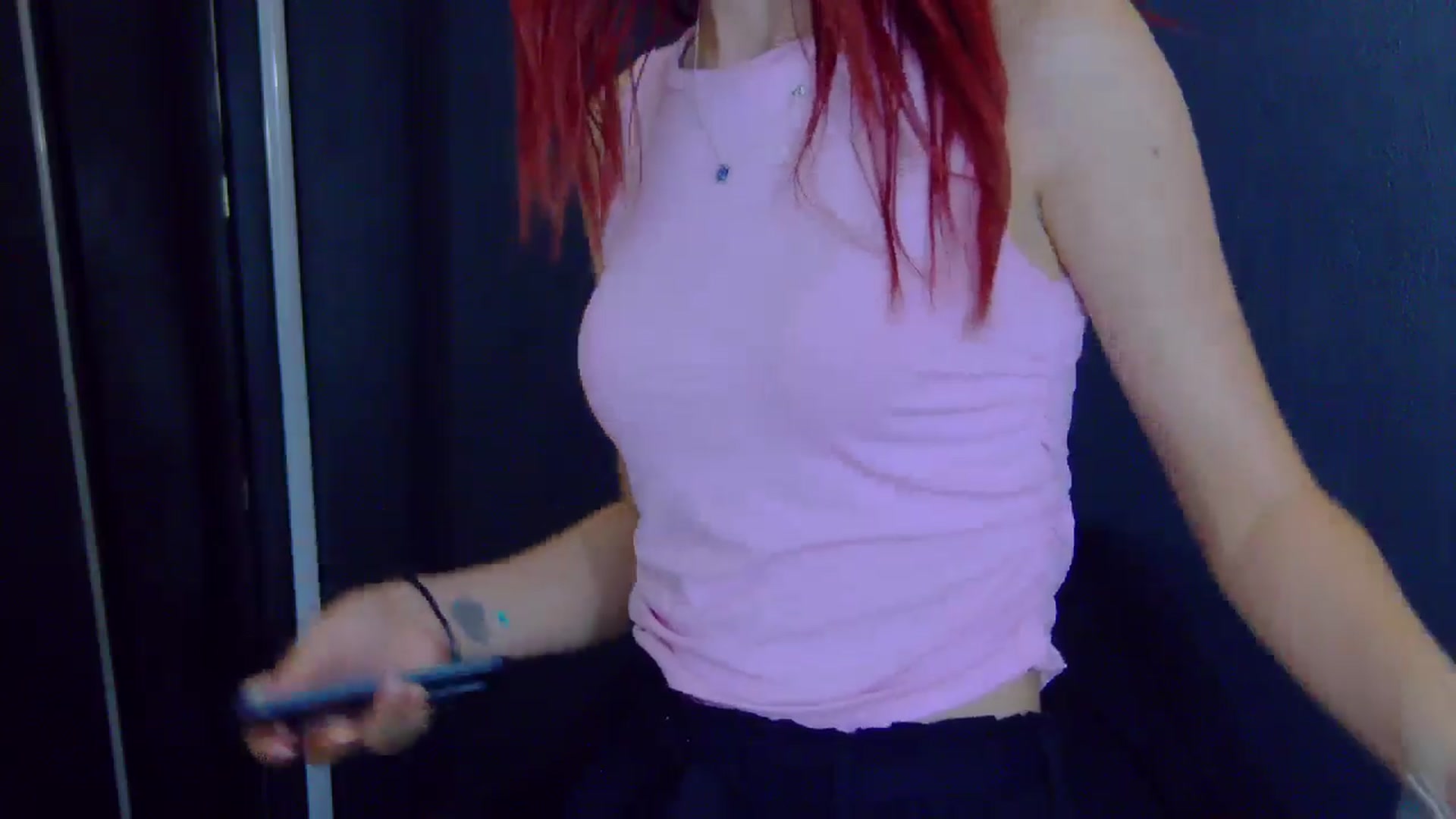 Gallery image thumbnail from Yasemina's myfreecams stream on, 07/07/2025, 02:25 image 15 of 20
