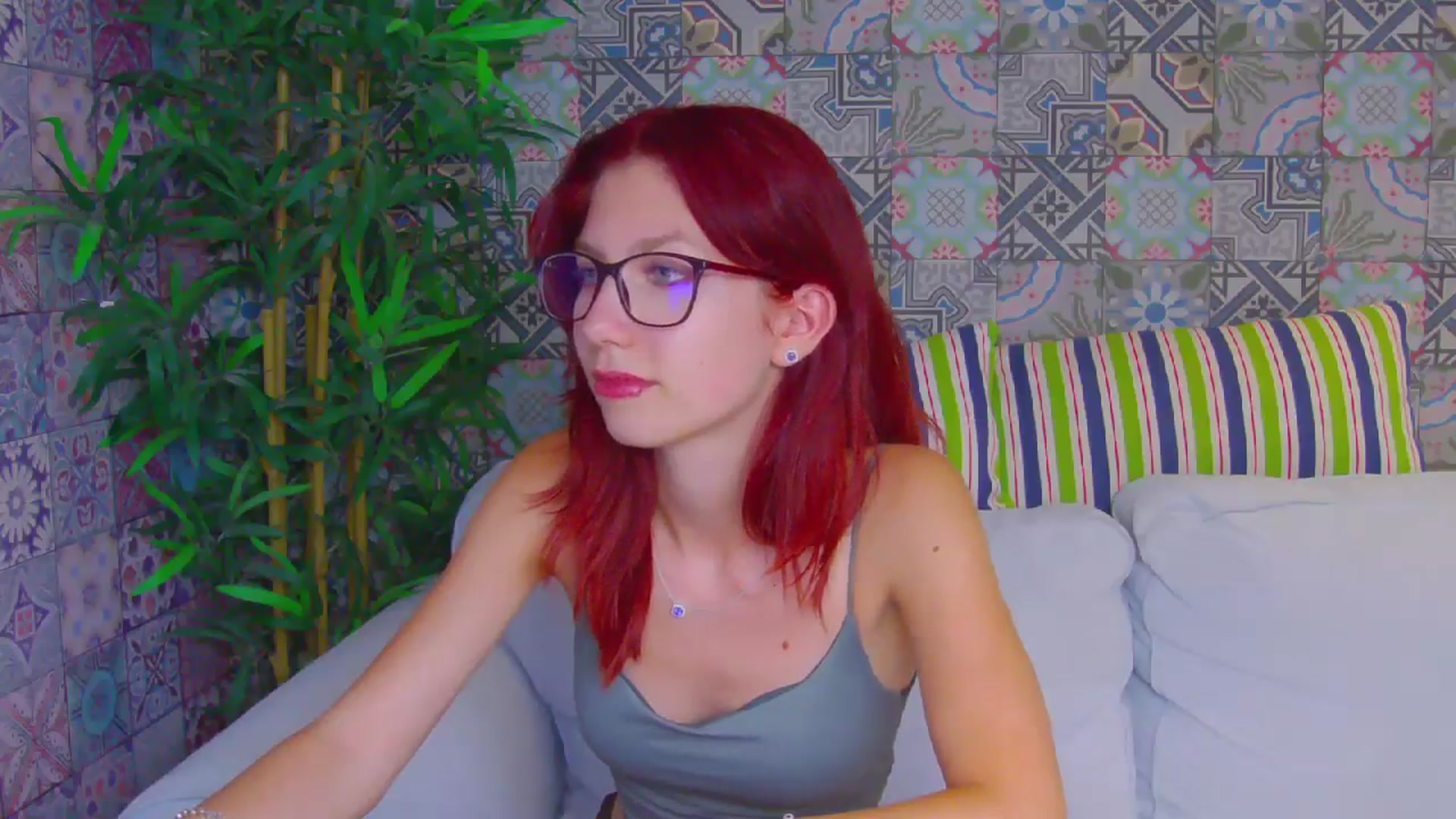 Gallery image thumbnail from Yasemina's myfreecams stream on, 07/28/2025, 18:56 image 19 of 20