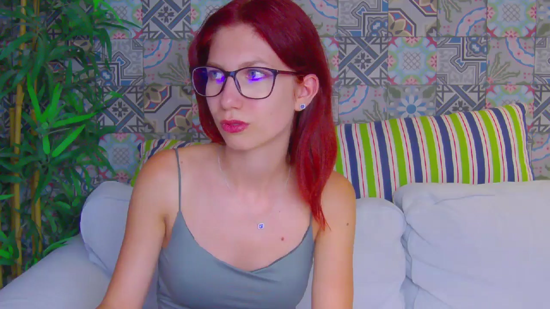Gallery image thumbnail from Yasemina's myfreecams stream on, 07/28/2025, 19:23 image 8 of 20