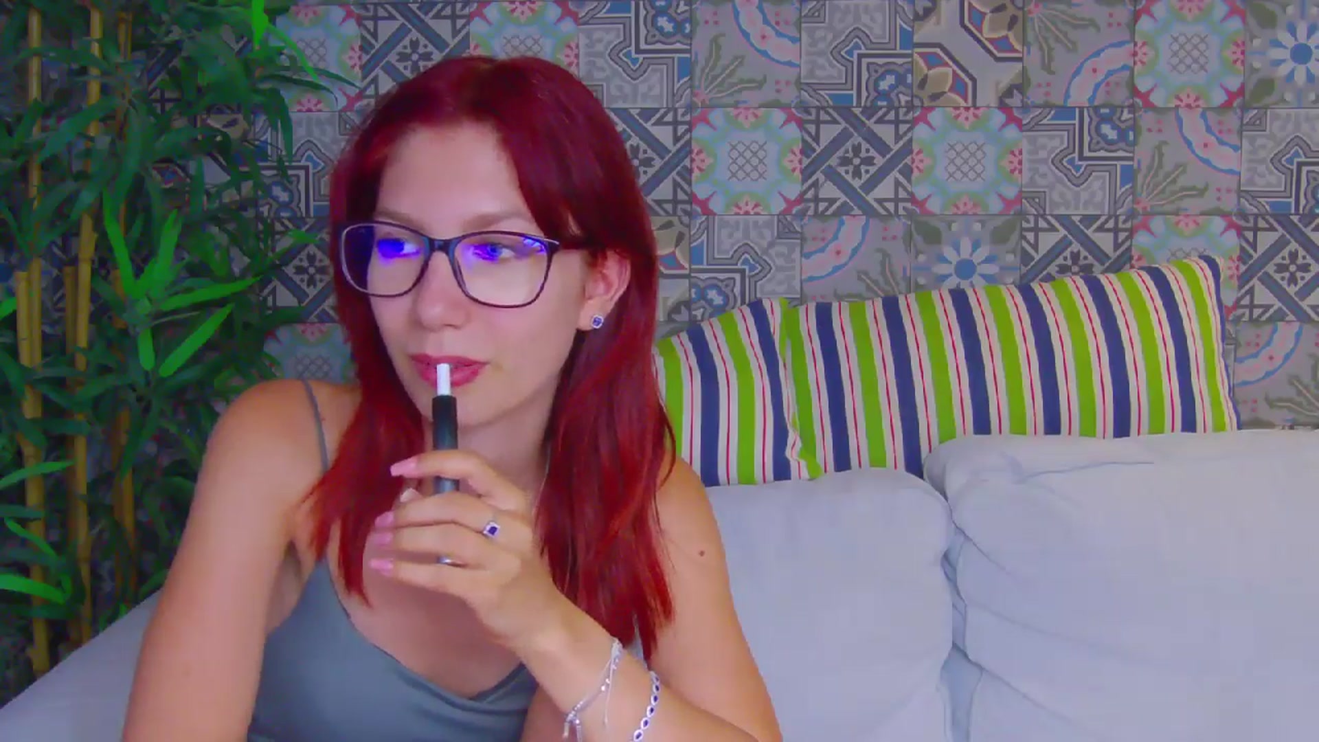 Gallery image thumbnail from Yasemina's myfreecams stream on, 07/28/2025, 19:23 image 15 of 20