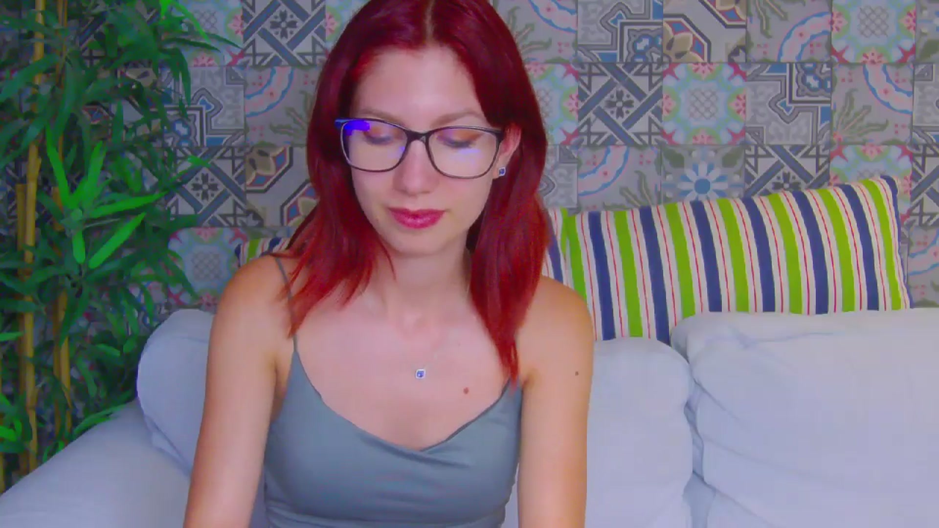 Gallery image thumbnail from Yasemina's myfreecams stream on, 07/28/2025, 19:23 image 10 of 20