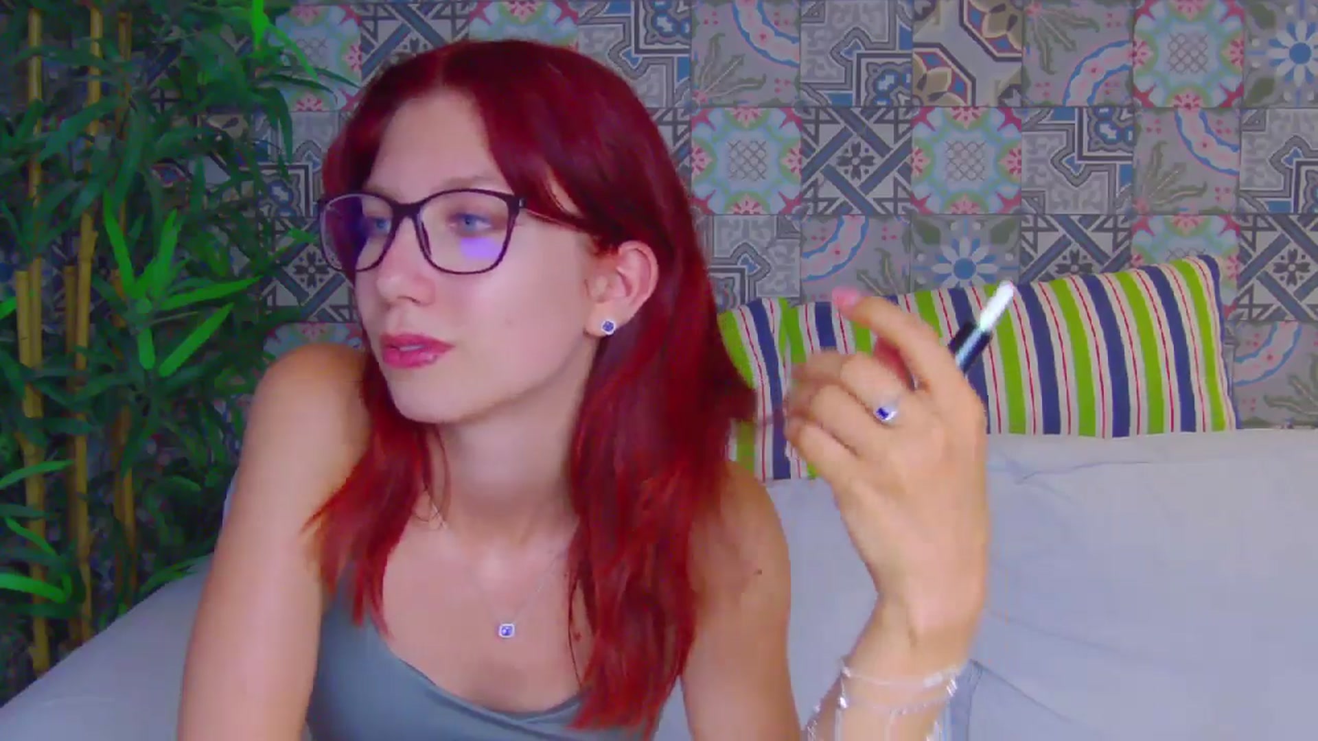 Gallery image thumbnail from Yasemina's myfreecams stream on, 07/28/2025, 19:23 image 14 of 20